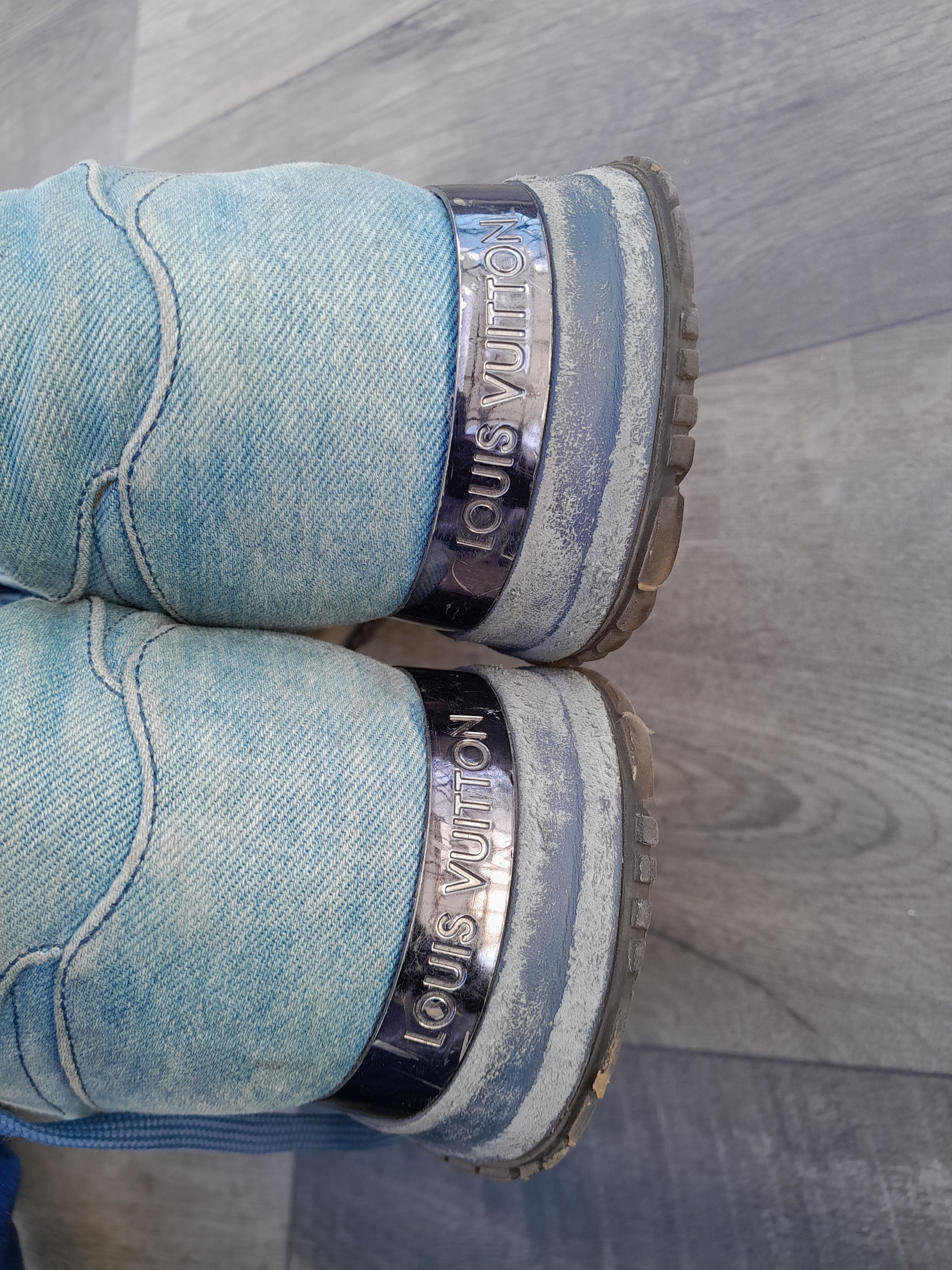 Louis Vuitton Louis Vuitton Run Away sneakers in blue denim. Size US 7.5 / EU 40-41 - 14 Thumbnail