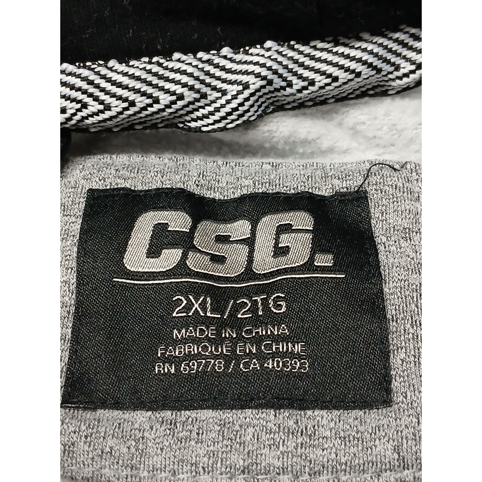 Other Champ Sports Gear (2XL) Men's Gray Pullover Hoodie Size US XXL / EU 58 / 5 - 12 Thumbnail