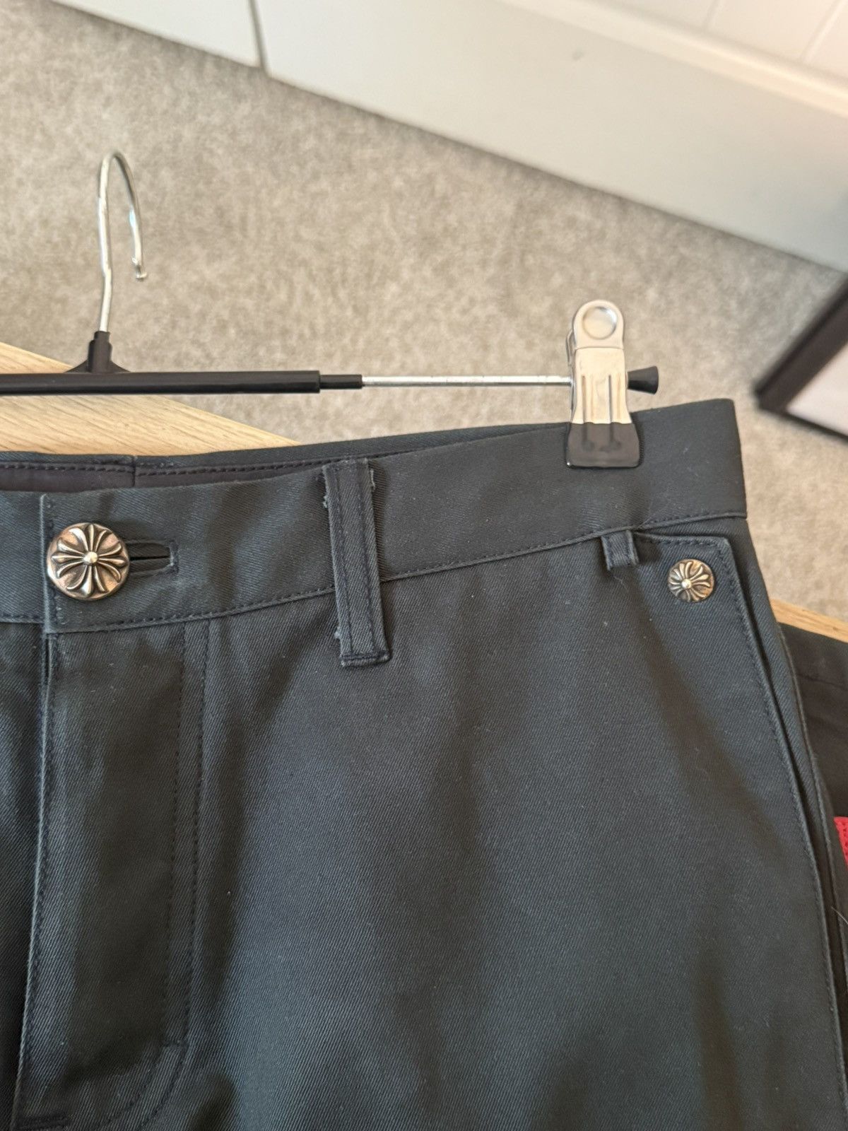 Chrome Hearts Chrome Hearts Spiderman Cross Patch Chinos Size US 34 / EU 50 - 14 Thumbnail