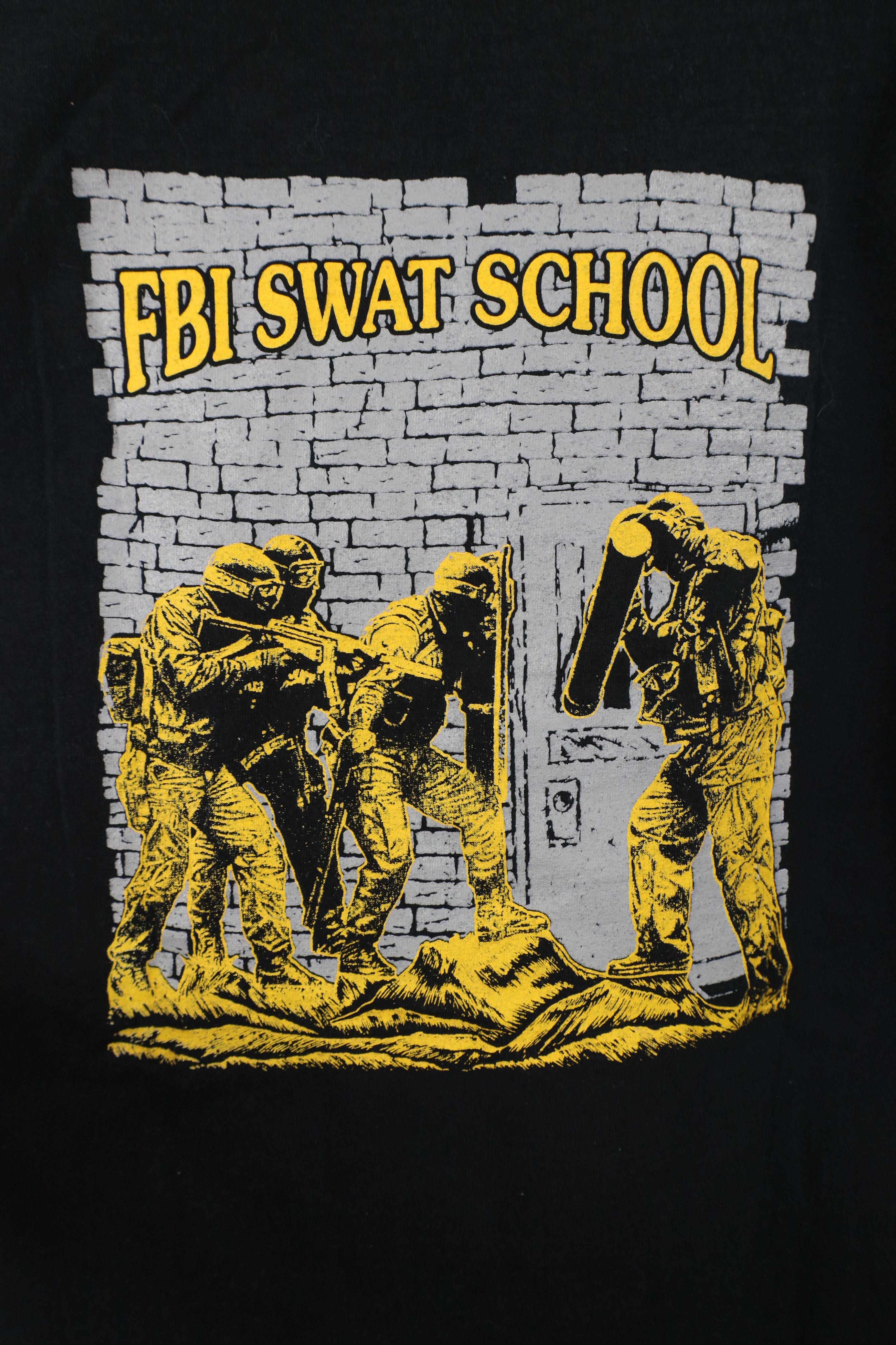 Vintage Vintage 90s Perry FBI Swat School Long Sleeve T-Shirt Black Size US L / EU 52-54 / 3 - 9 Thumbnail