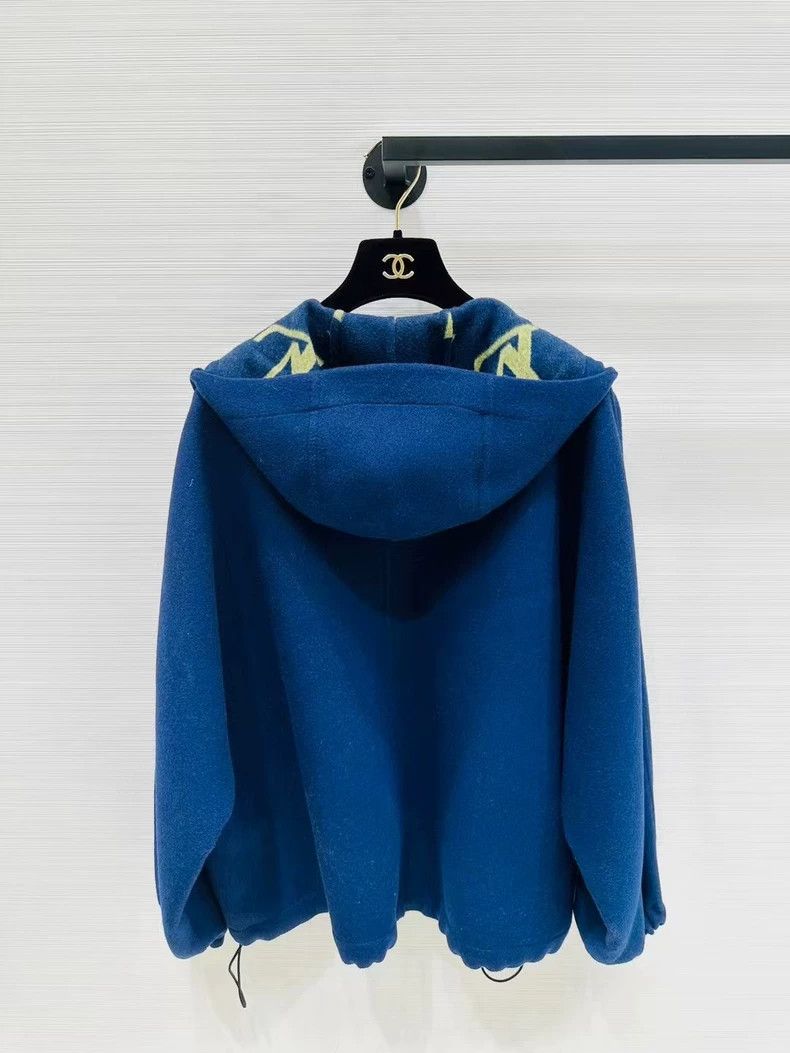 Louis Vuitton Louis Vuitton presbyopic lining jacket Size XS / US 0-2 / IT 36-38 - 2 Thumbnail