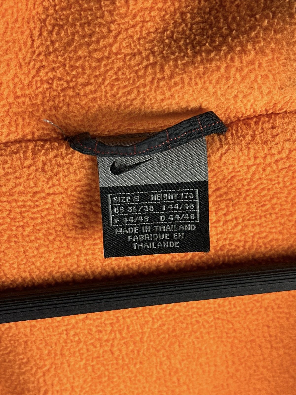 Nike Vintage Y2K Nike Nylon Jacket Full Zip Hooded Men’s Size S Size US S / EU 44-46 / 1 - 17 Thumbnail