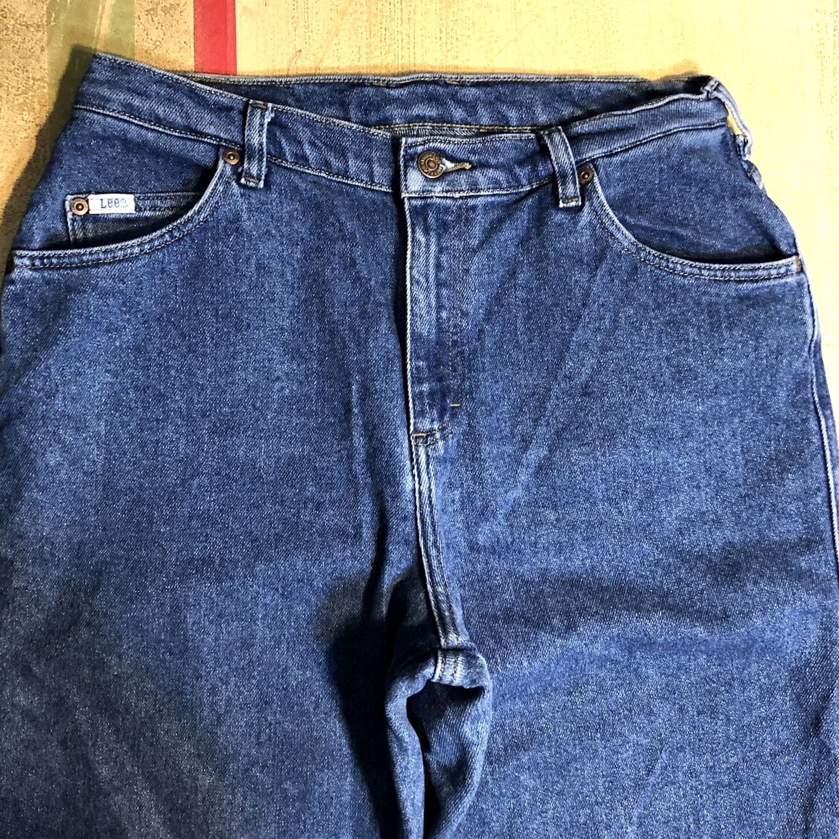 Lee VINTAGE Lee Jeans Taper Womens 14 Regular 30x30.5 Blue Denim Hi Rise 12 Inseam 5-Pocket USA 80s 90s Fans Mens Girls Size 36" / US 14 / IT 50 - 4 Thumbnail