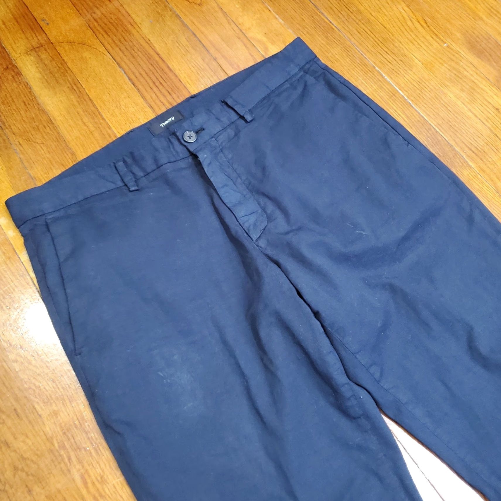 Theory VINTAGE? No. Size US 33 - 7 Thumbnail