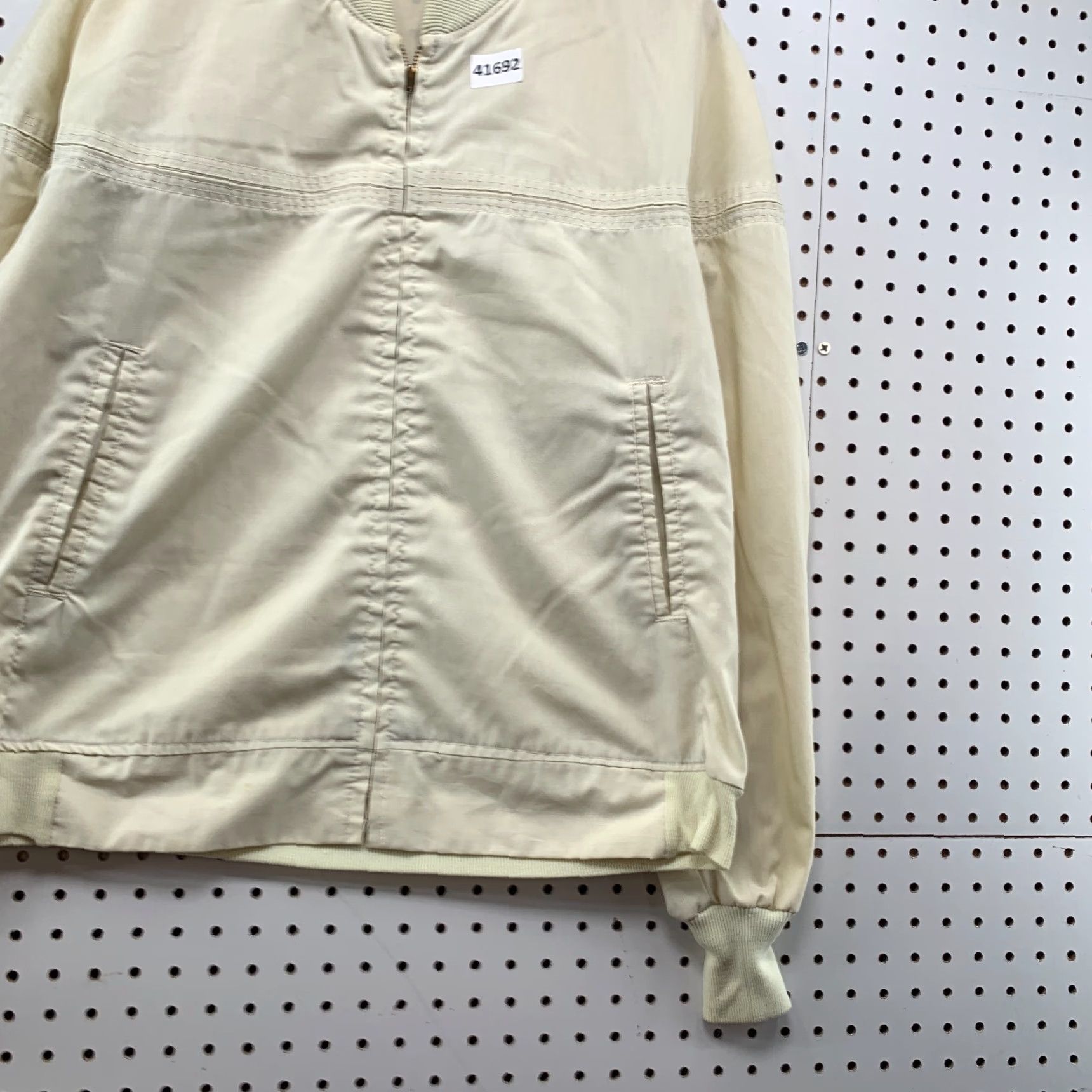 Penn VINTAGE J. C. Penney Lightweight Bomber Jacket Mens XL Ivory 70s Zipper Made USA 25x27 Mens Clothing Size US XL / EU 56 / 4 - 6 Thumbnail