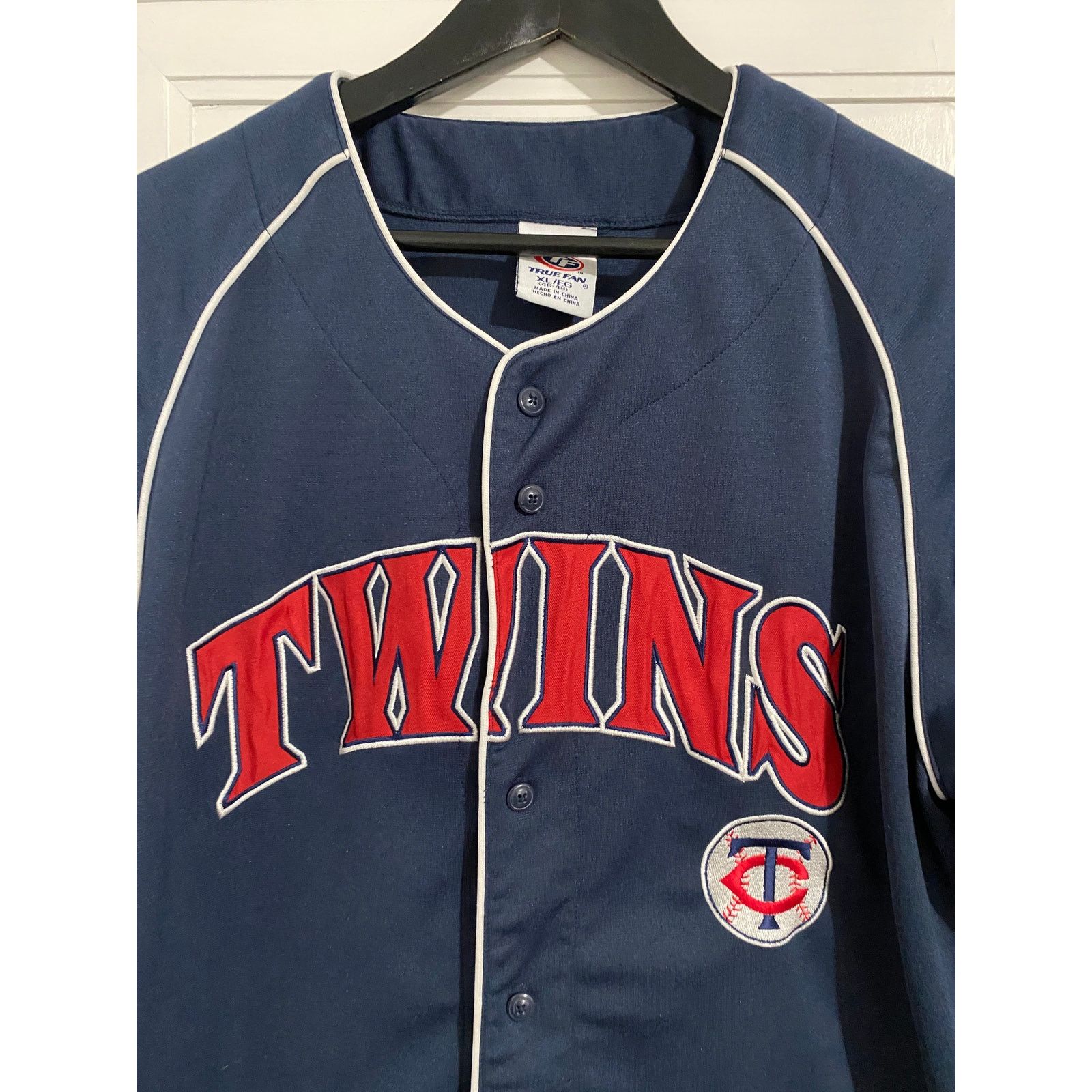 MLB Minnesota Twins Stitched MLB Baseball Jersey Size XL Size US XL / EU 56 / 4 - 2 Thumbnail