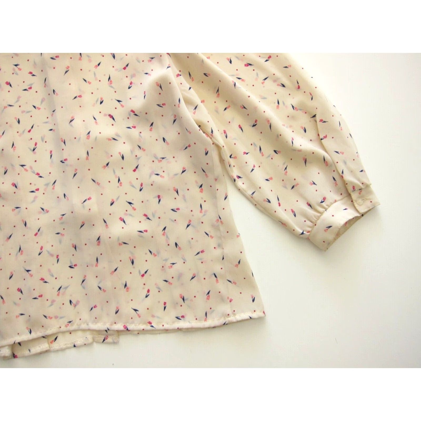 Vintage Vtg Dabney Paris New York Ivory Pink Tulip Flower 3/4 Sleeve Sheer Blouse S-M Size S / US 4 / IT 40 - 5 Thumbnail