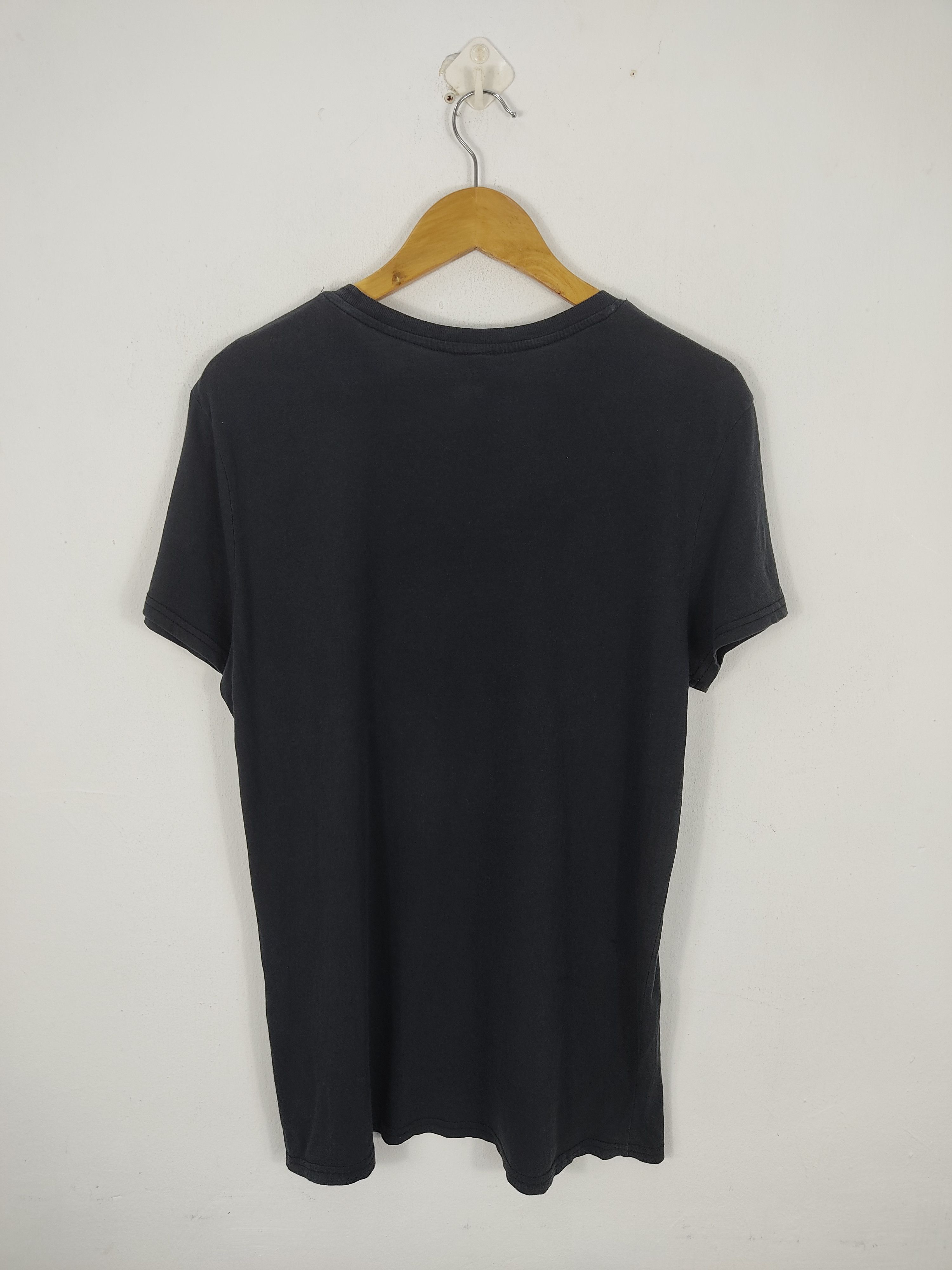 Rap Tees Wu-Tang Clan Distress Design By H&M Rap T-Shirt Size US S / EU 44-46 / 1 - 6 Thumbnail