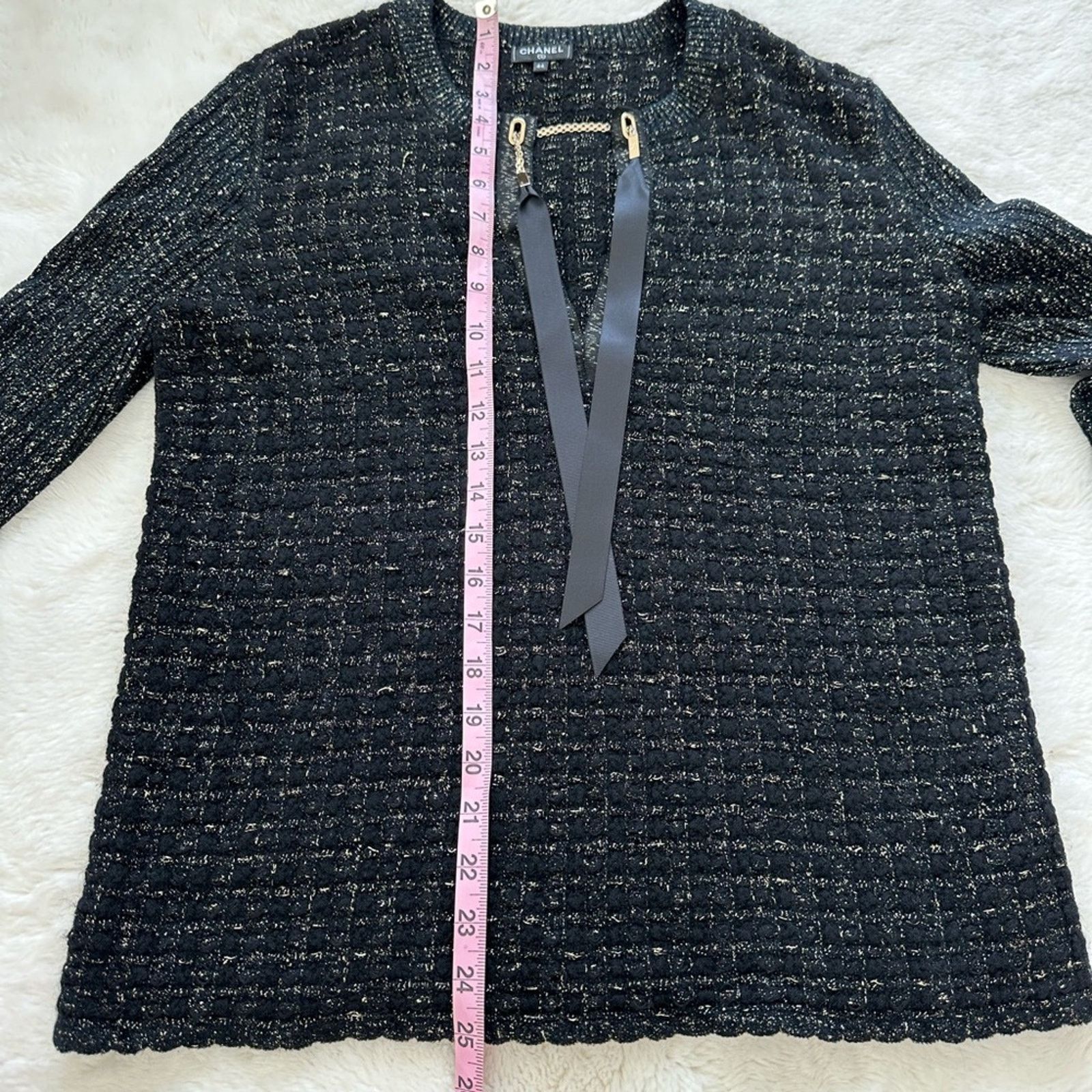 Chanel CHANEL women sweater top size 44 FR or L Authentic 5800$ Size L / US 10 / IT 46 - 13 Thumbnail