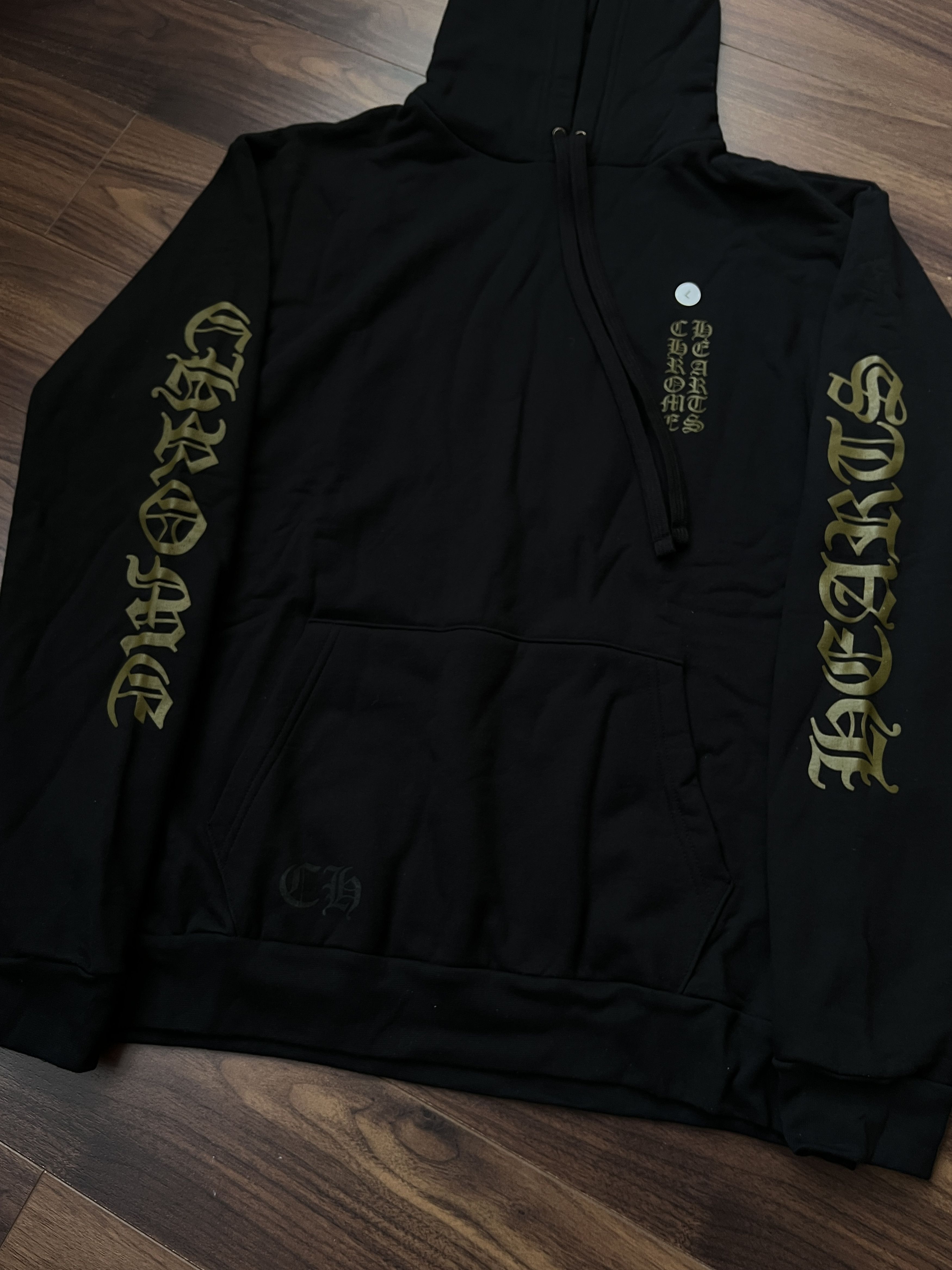 Chrome Hearts Chrome Hearts Vertical Logo Hoodie Size L Size US L / EU 52-54 / 3 - 6 Thumbnail