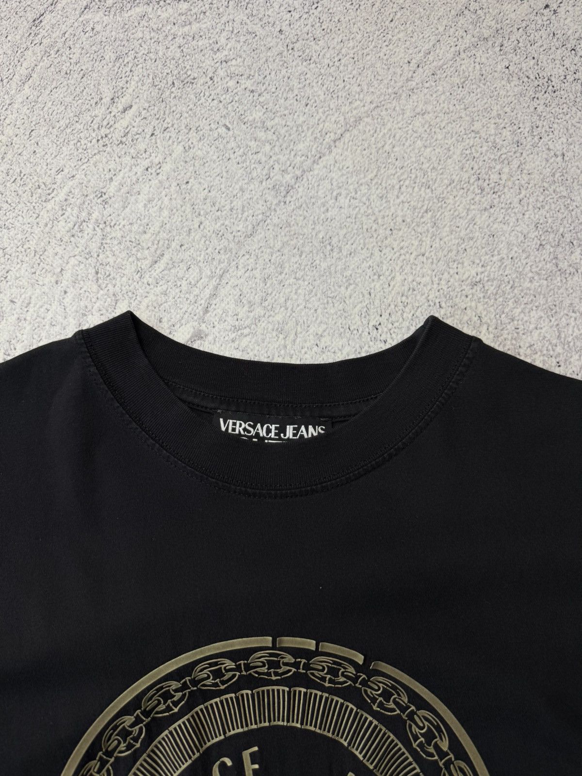Versace Versace Jeans Couture Big logo T shirts Size US S / EU 44-46 / 1 - 9 Thumbnail