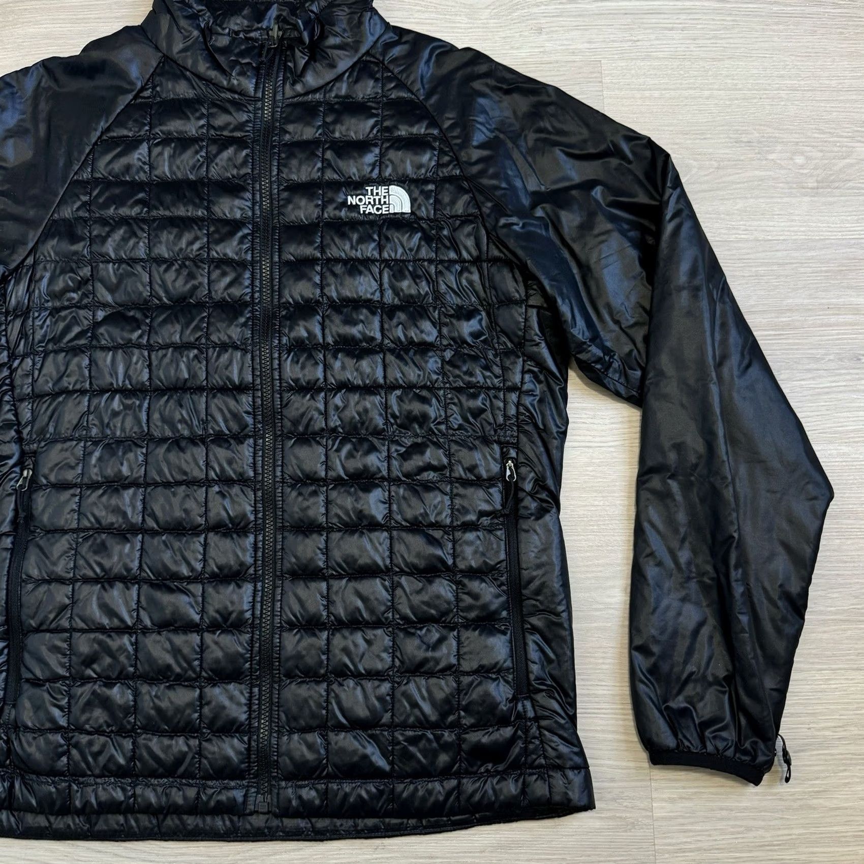 The North Face VINTAGE The North Face Jacket Men M Black Thermoball Lightweight Quilted Puffer Jacket Mens Size US M / EU 48-50 / 2 - 3 Thumbnail