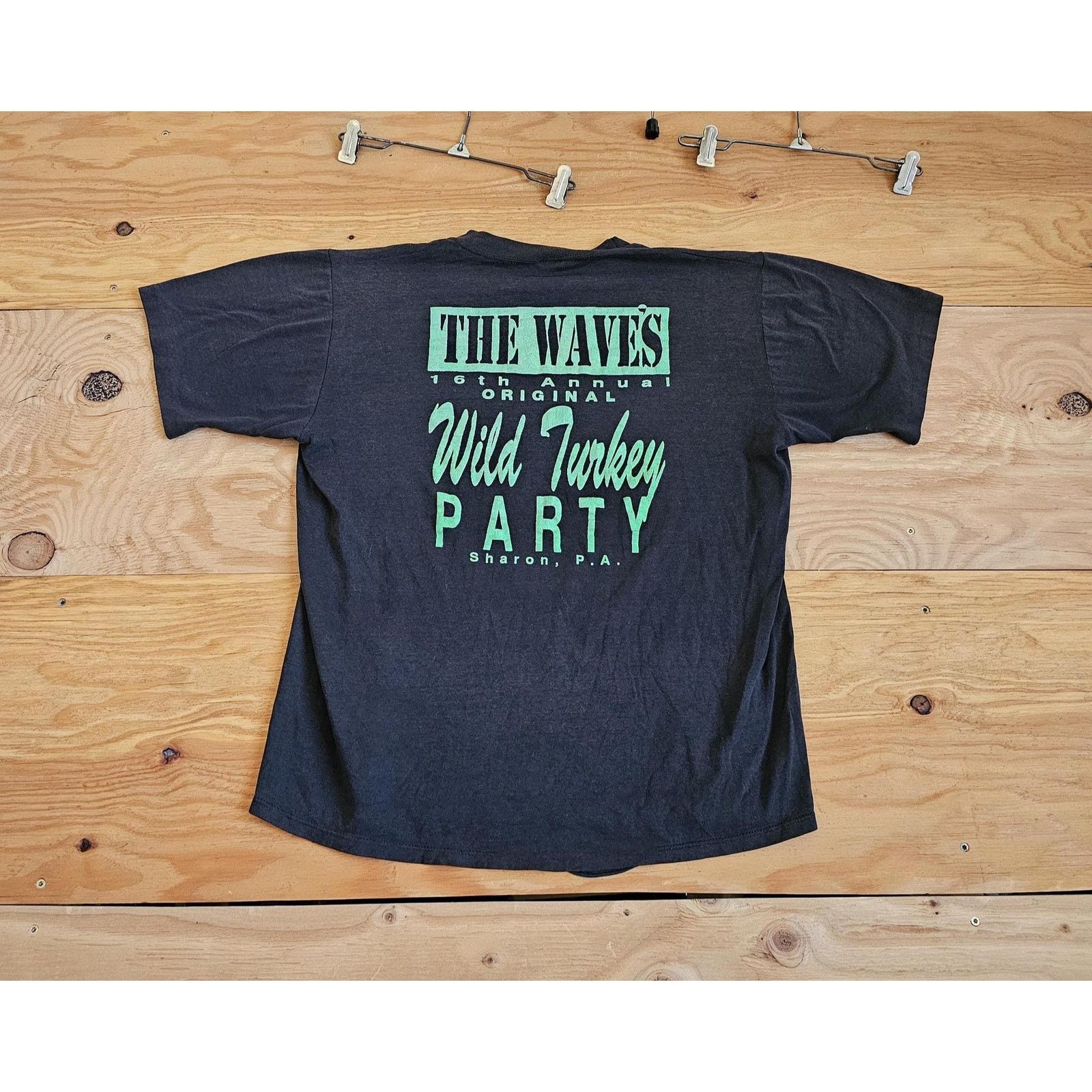 Jerzees The Waves Wild Turkey Party Surf T-Shirt Double Sided XL 90s Size US XL / EU 56 / 4 - 2 Thumbnail