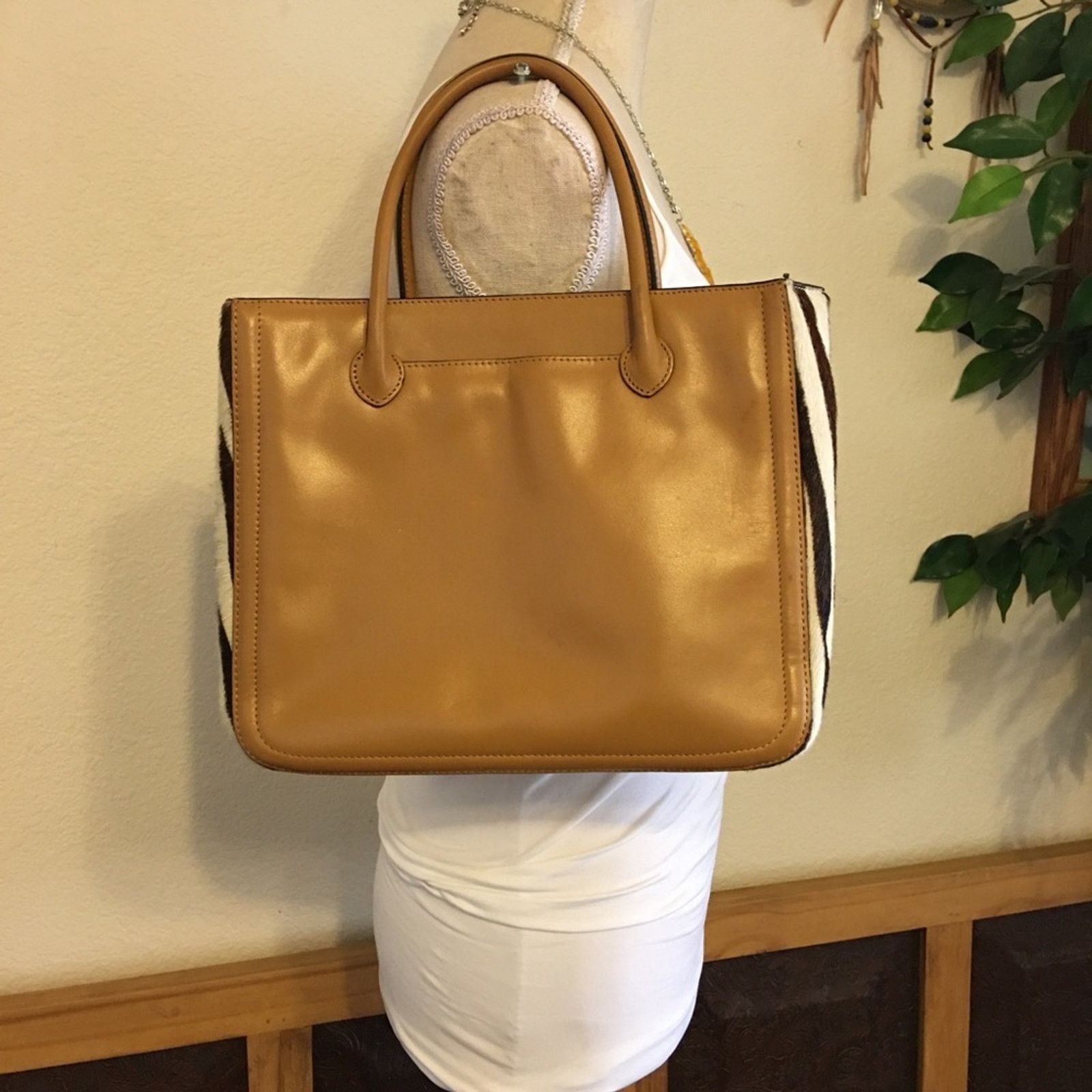Other Adrienne Vittadini genuine leather hide satchel Size ONE SIZE - 3 Thumbnail