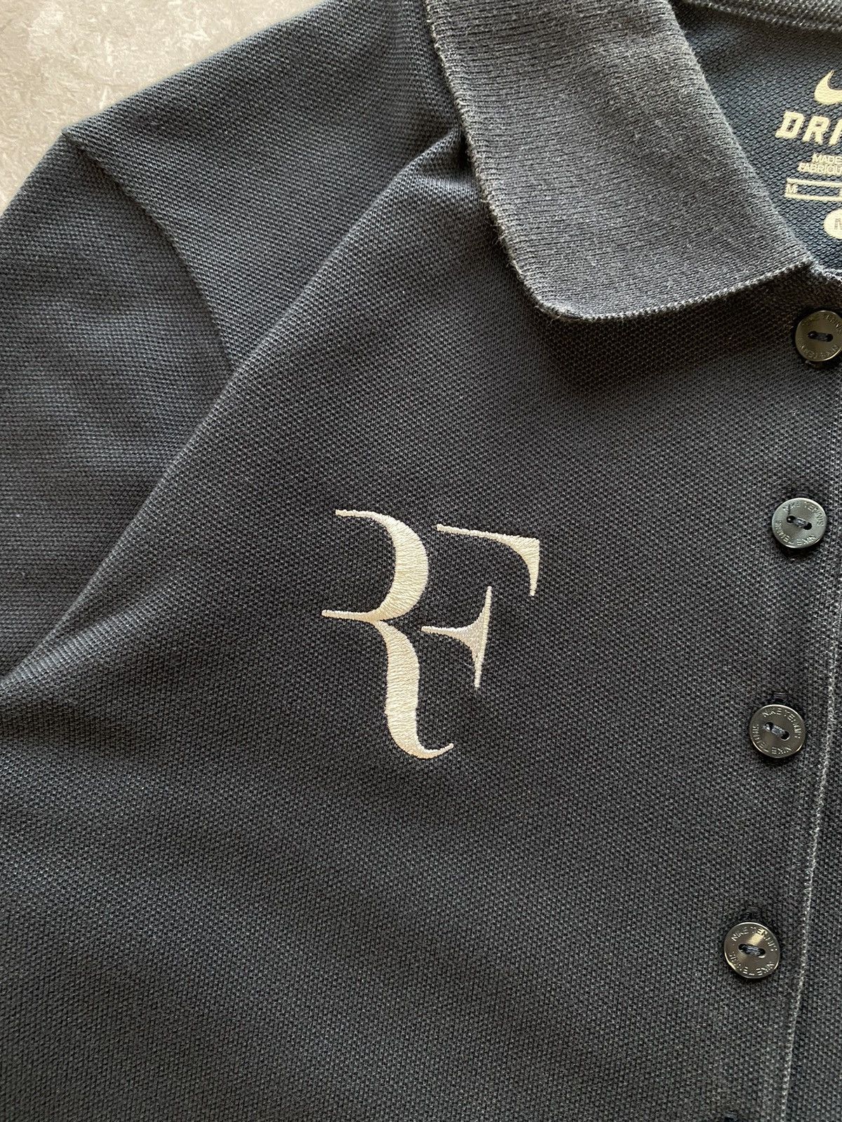Nike × Vintage Rare Nike RF Roger Federer Tennis Court Short Sleeve Polo Size M / US 6-8 / IT 42-44 - 4 Thumbnail
