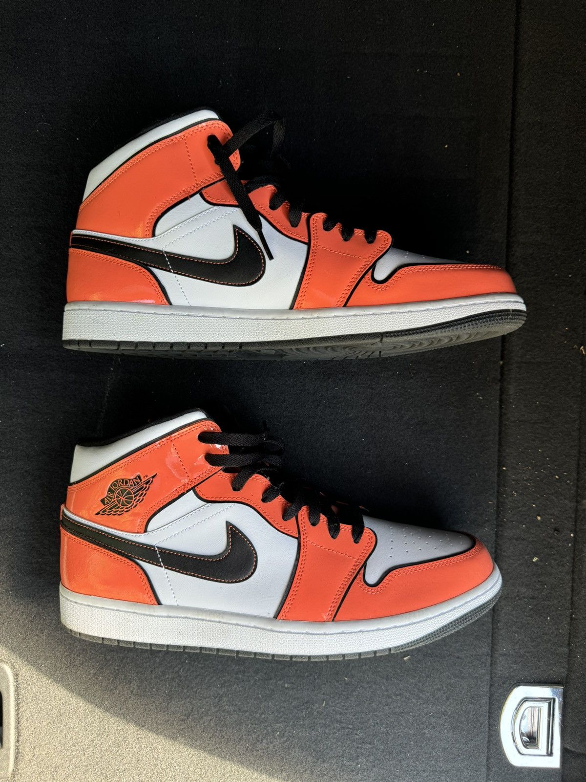 Jordan Brand Jordan 1 Mid SE Turf Orange Size US 13 / EU 46 - 3 Thumbnail