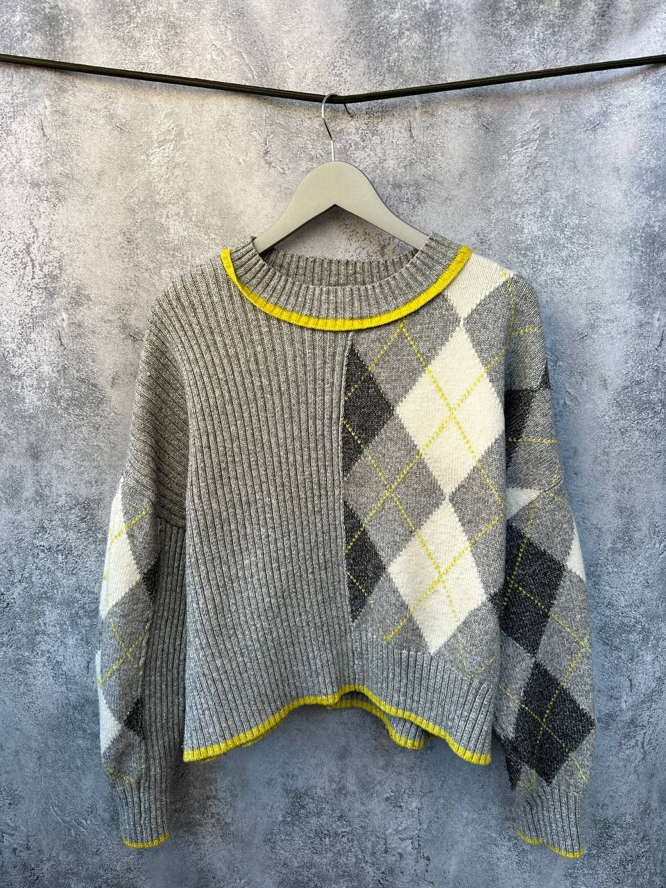 Pringle Of Scotland Pringle of Scotland x H&M Argyle Knit Sweater Oversized Size L / US 10 / IT 46 - 2 Thumbnail