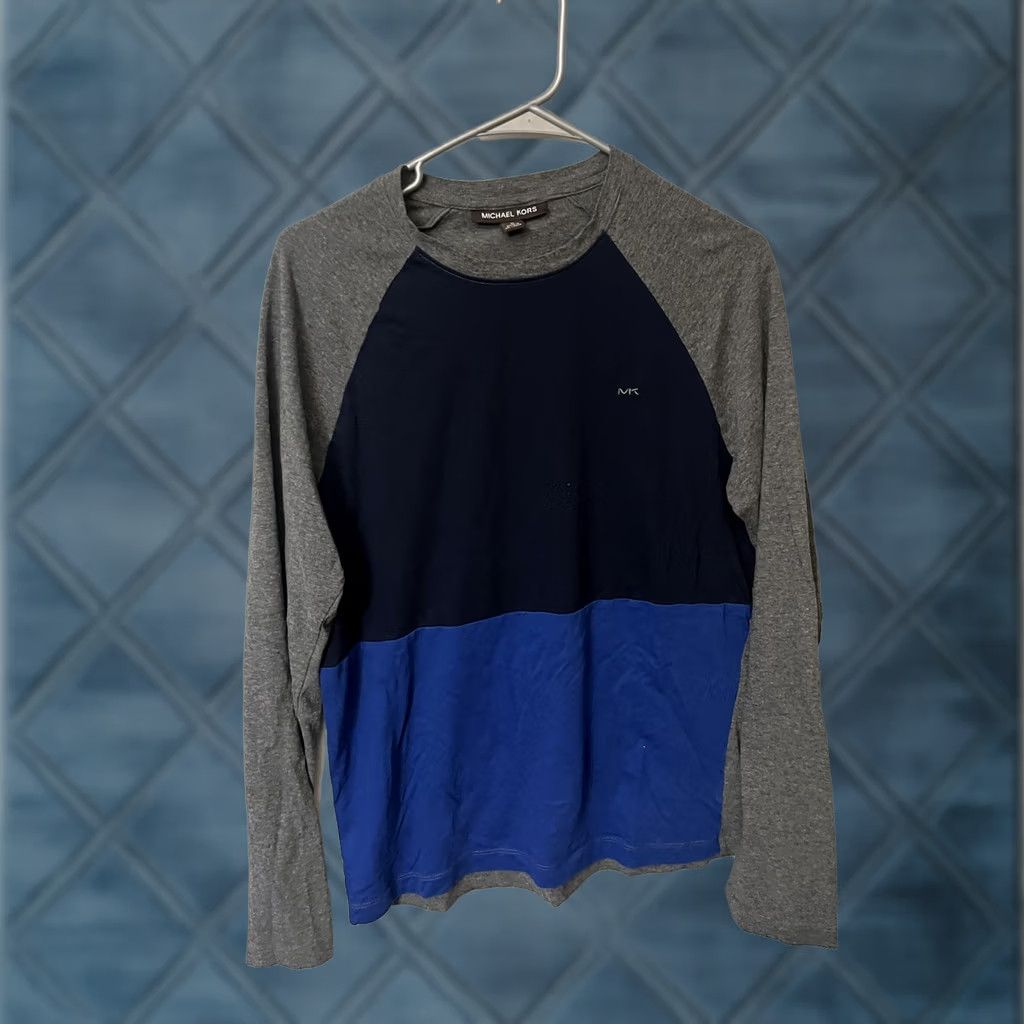 Michael Kors Michael Kors MK Logo Long Sleeve Shirt Gray Blue Crewneck Designer M Size US M / EU 48-50 / 2 - 1 Thumbnail