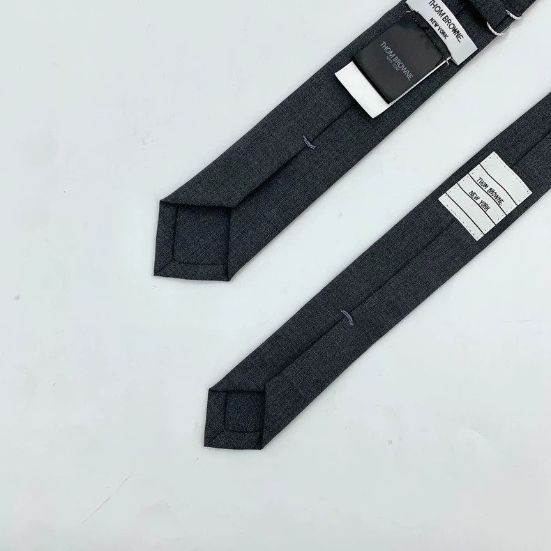 Thom Browne Thom browne Black and gray wool tie 2505-Nextarrow Size ONE SIZE - 5 Thumbnail