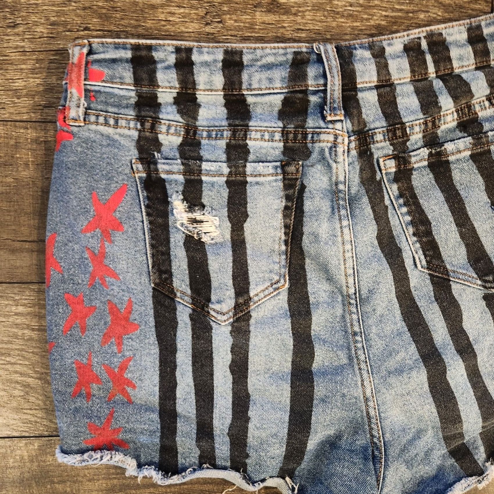 Denime Harley Quinn Shorts Birds of Prey Denim Cut Jean Stars Stripes USA 4th Size 9 Womens Size 30" / US 8 / IT 44 - 7 Thumbnail
