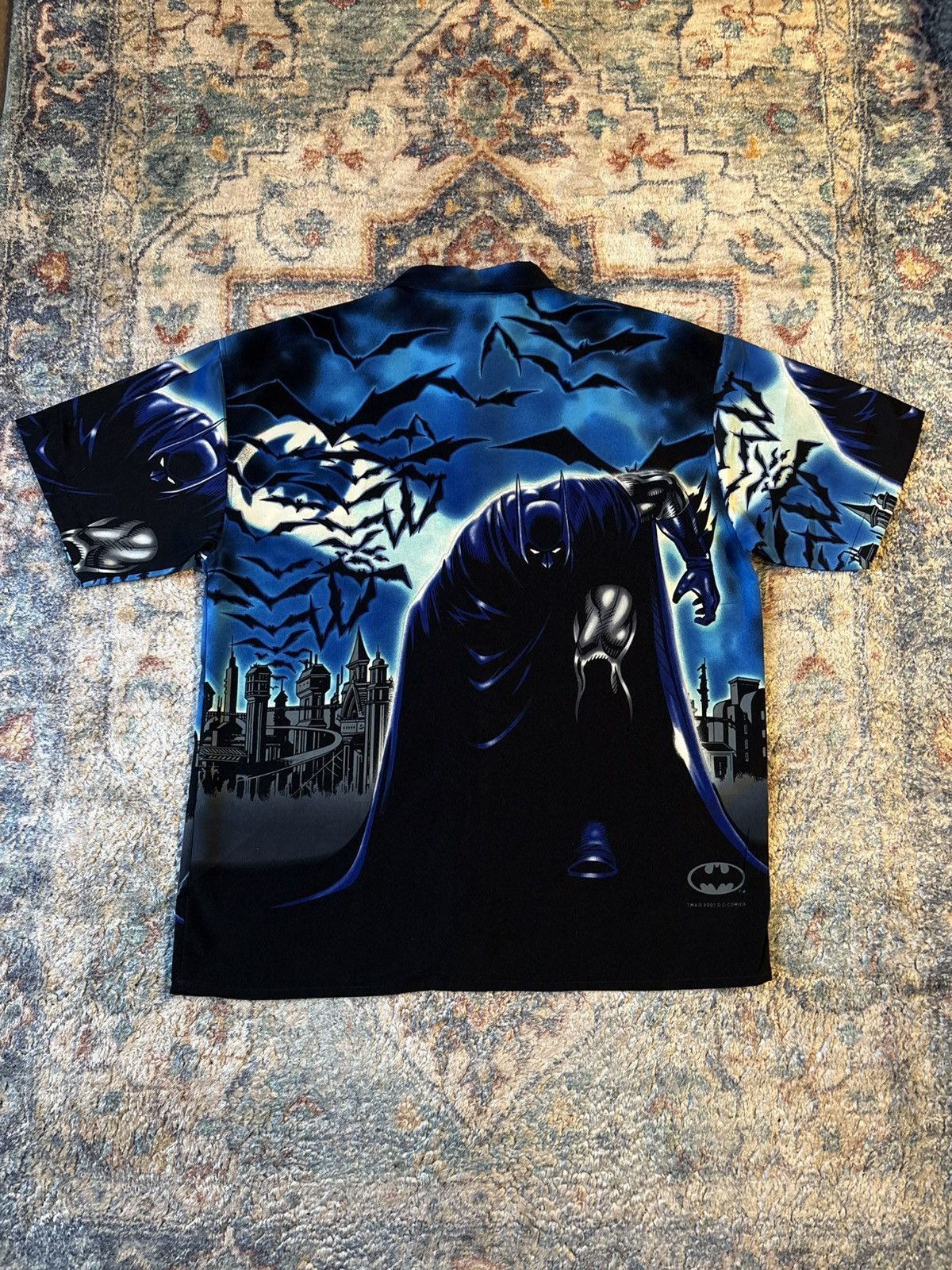 Vintage Vintage Batman All Over Print Button-up Shirt Large Size US L / EU 52-54 / 3 - 2 Thumbnail