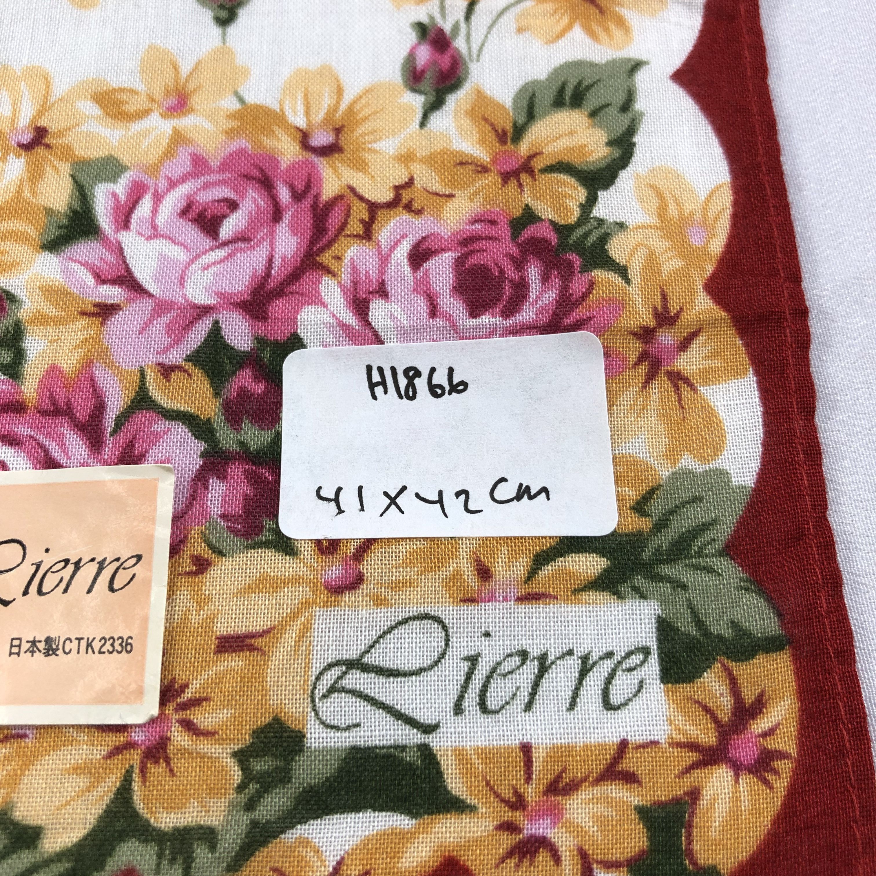 Vintage Lierre Floral Handkerchief Neckerchief Bandana H1866 Size ONE SIZE - 5 Thumbnail
