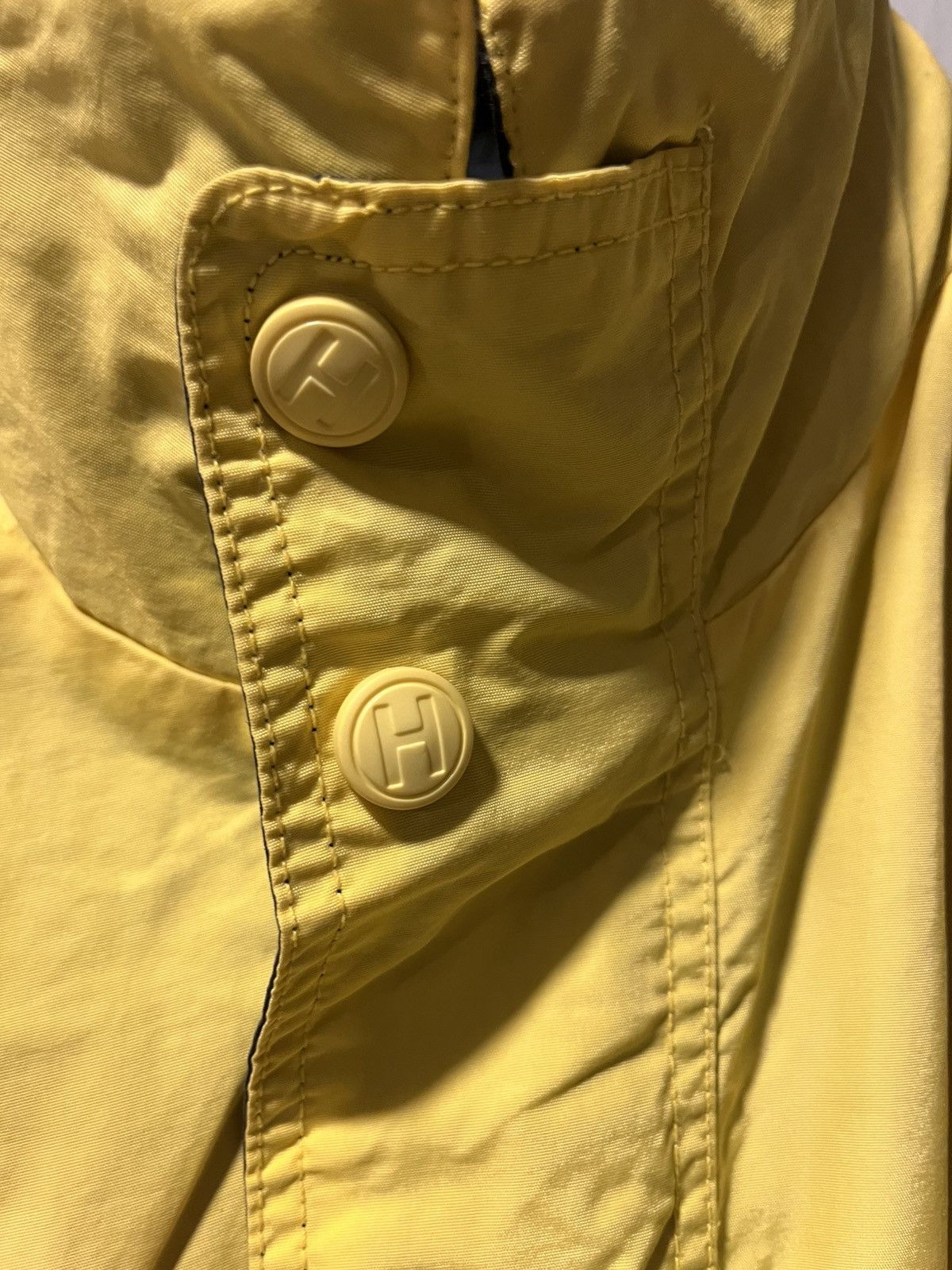 Tommy Hilfiger 90’s Vintage Tommy Hilfiger Rare Reversible Size US L / EU 52-54 / 3 - 8 Thumbnail