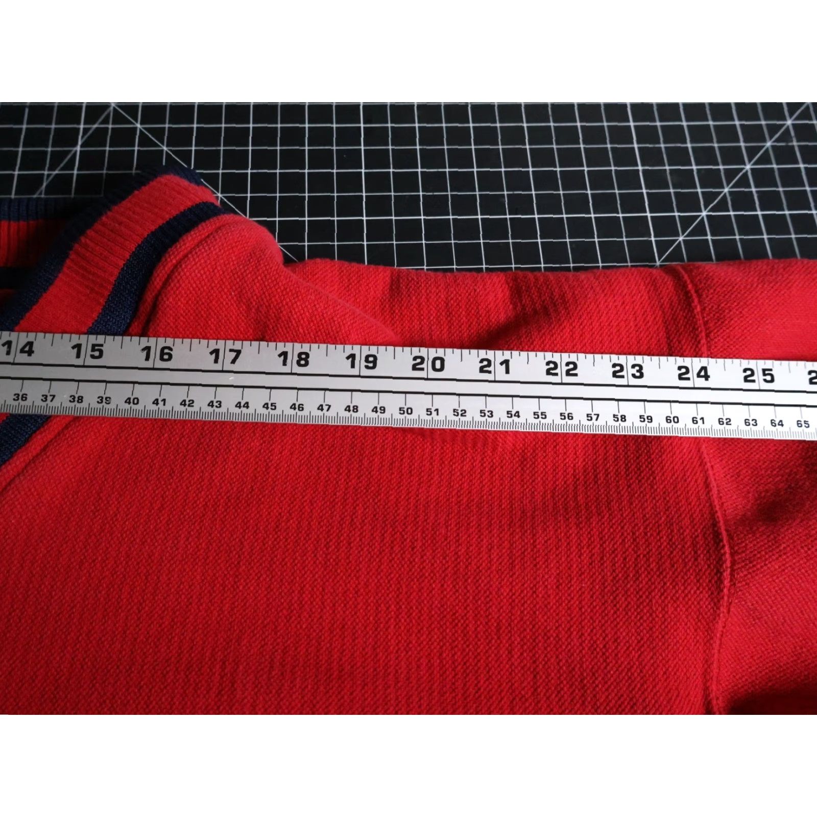 Vintage VINTAGE Pluma Sweatshirt Mens Large Red Blue Crew Neck Pullover 90s Tennis Pique Cotton Blend Fleece Heavyweight Seasonal Warmth Size US L / EU 52-54 / 3 - 7 Thumbnail