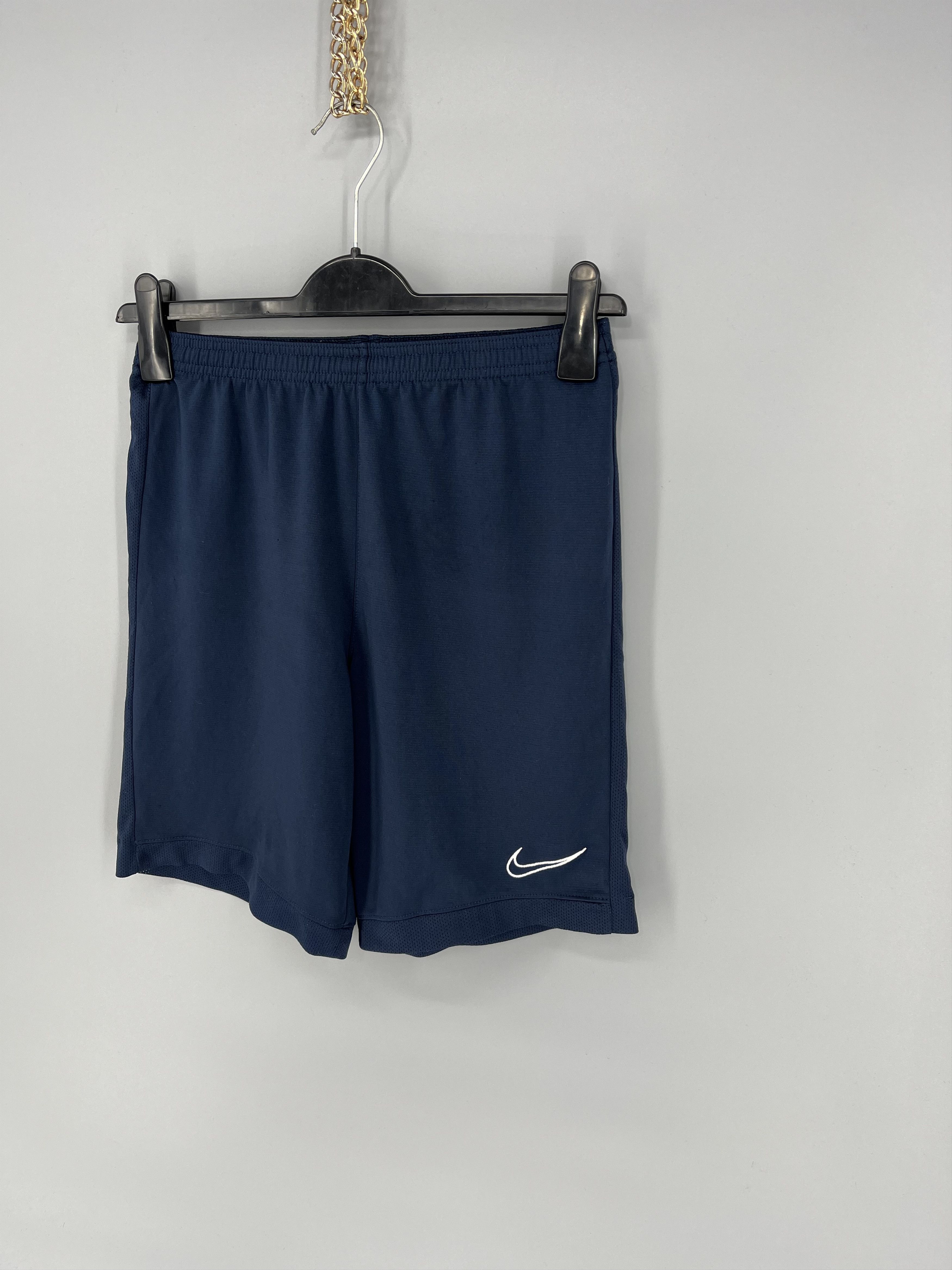 Nike 90s Vintage Nike Swoosh Logo Shorts Travis Style Size US 32 / EU 48 - 3 Thumbnail