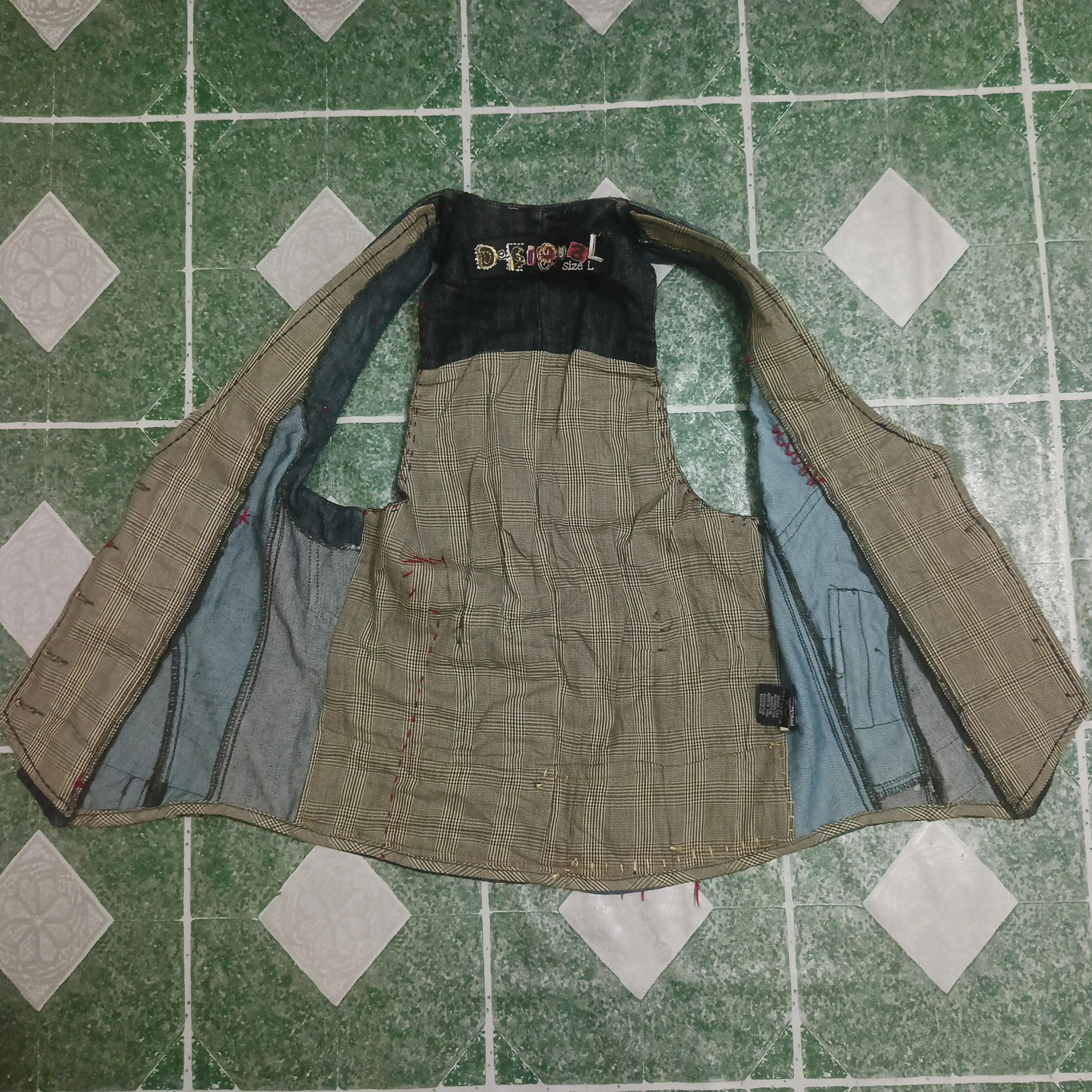 If Six Was Nine 💥Insane💥 Desigual Vests patchwork rare deisgn Size US XS / EU 42 / 0 - 11 Thumbnail