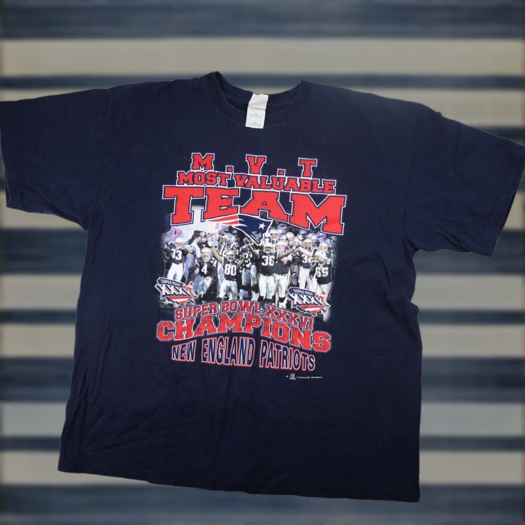 NFL VINTAGE New England Patriots Superbowl Champions Graphic T Shirt Mens XL Blue NFL Size US XL / EU 56 / 4 - 1 Thumbnail