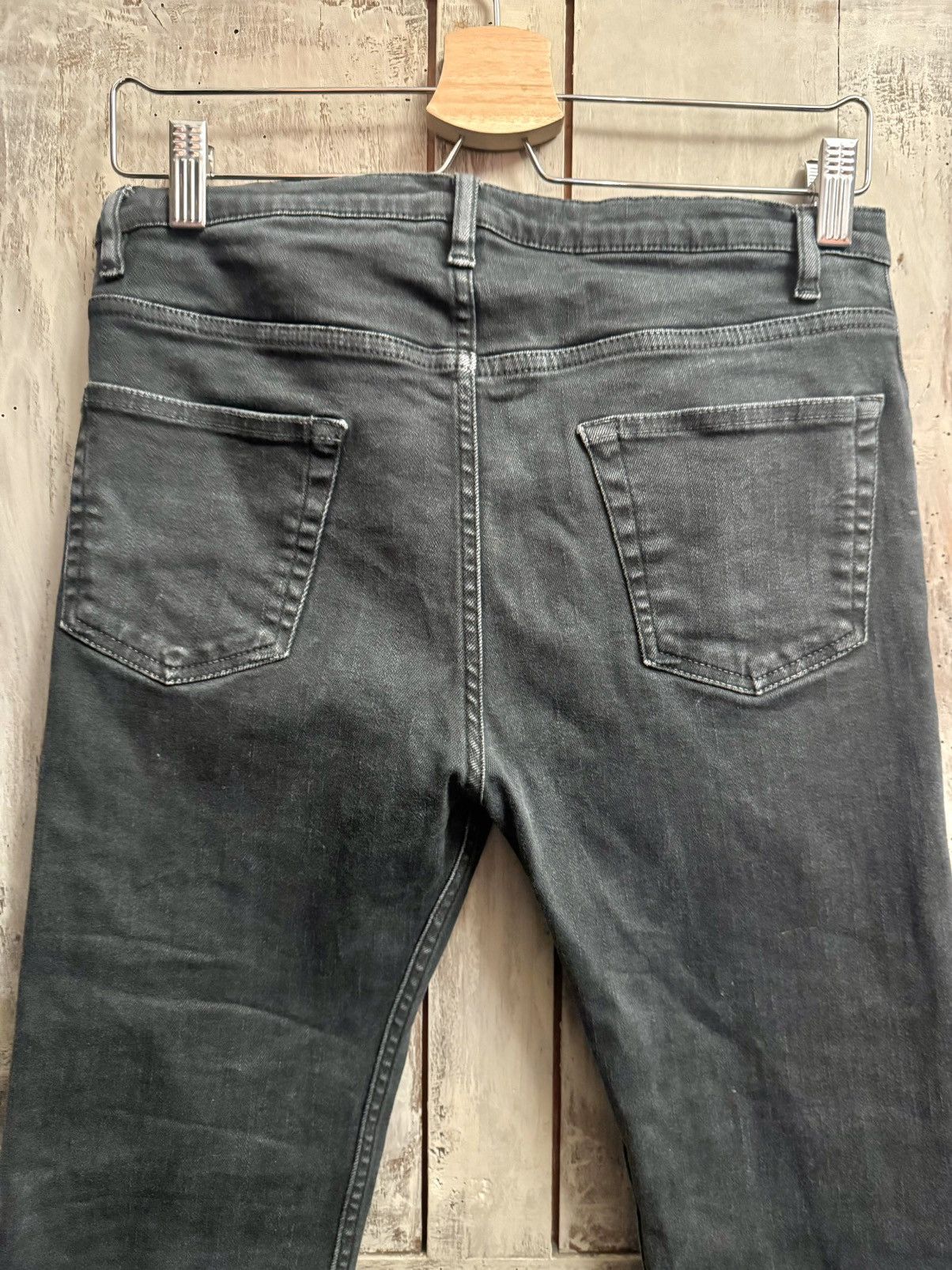Balenciaga Demna Balenciaga fadded grey skinny denim pants 28 men Size US 28 / EU 44 - 8 Thumbnail