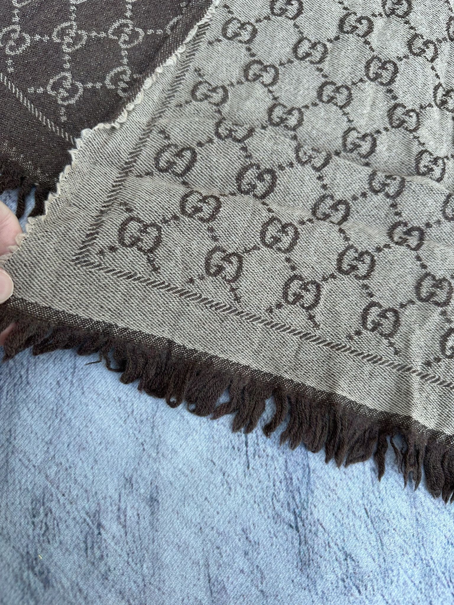 Gucci Gucci Scarf GG Monogram Logo Brown and Beige Two-tone Wool Size ONE SIZE - 4 Thumbnail
