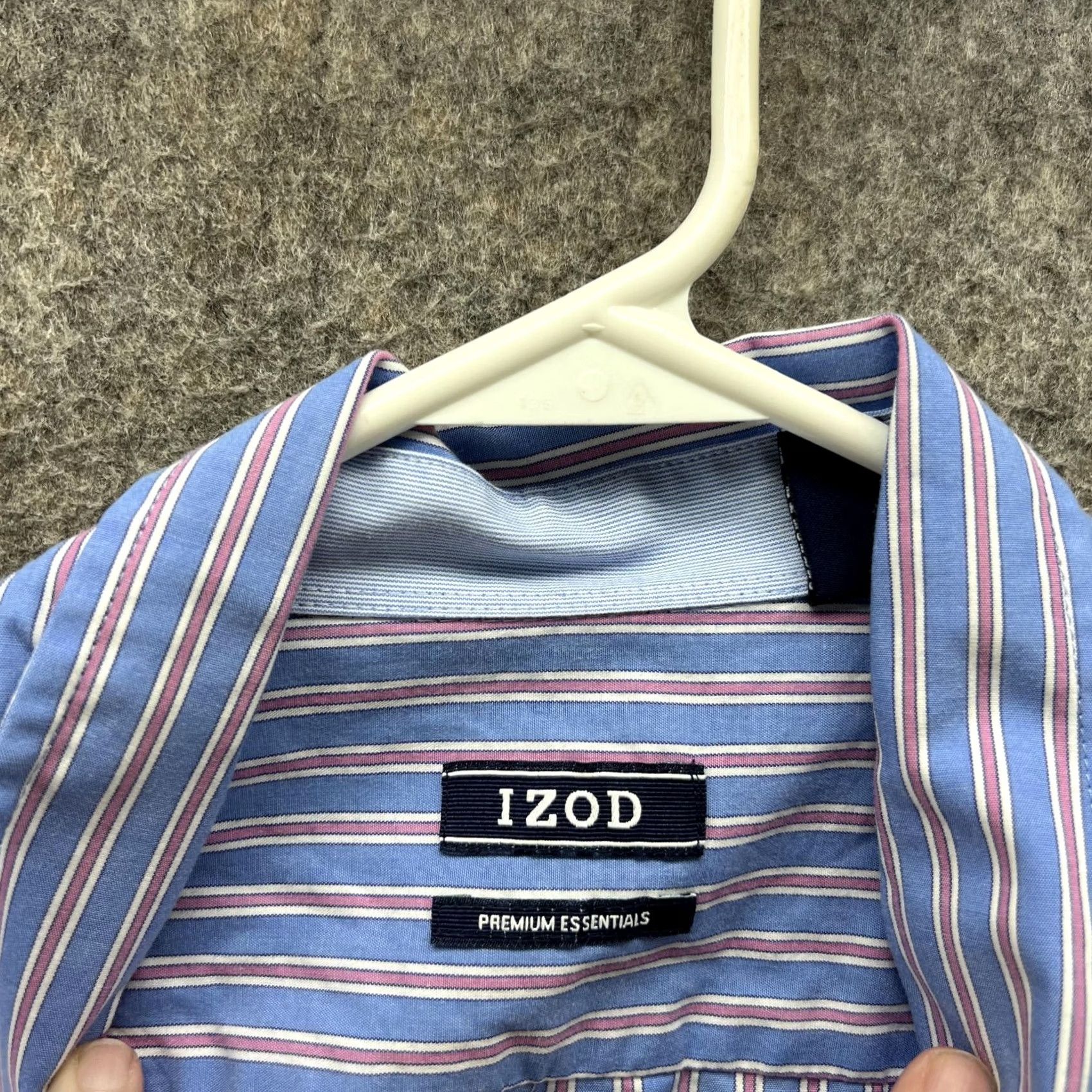 Izod VINTAGE Izod Shirt Men Small Blue Casual Button Down Striped Premium Essentials - IZOD Button-Up/Collar-Down/All Seasons/Men/Blue/Striped/Small Size US S / EU 44-46 / 1 - 5 Thumbnail