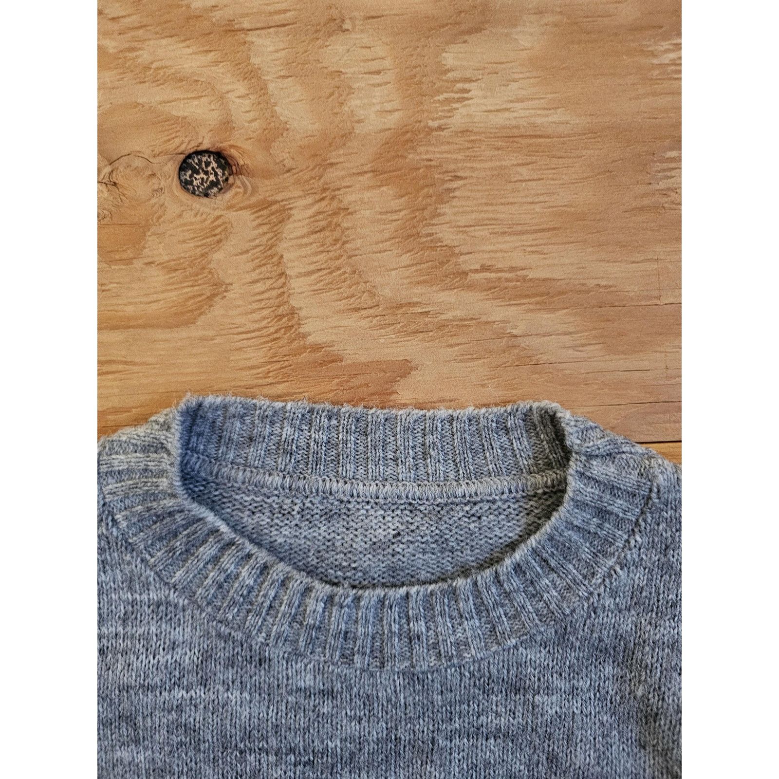 Other Vintage Gray Acrylic Blank Sweater Sz S? Crew Neck Size S / US 4 / IT 40 - 3 Thumbnail