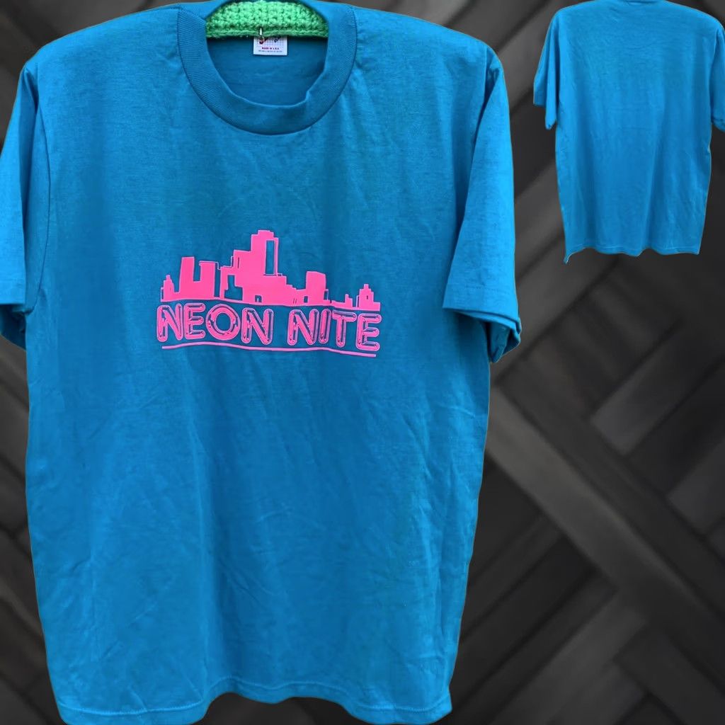Jerzees VINTAGE Jerzees T Shirt Mens L Blue Graphic Tee 1980s Neon Nite Made in USA Size US L / EU 52-54 / 3 - 1 Thumbnail