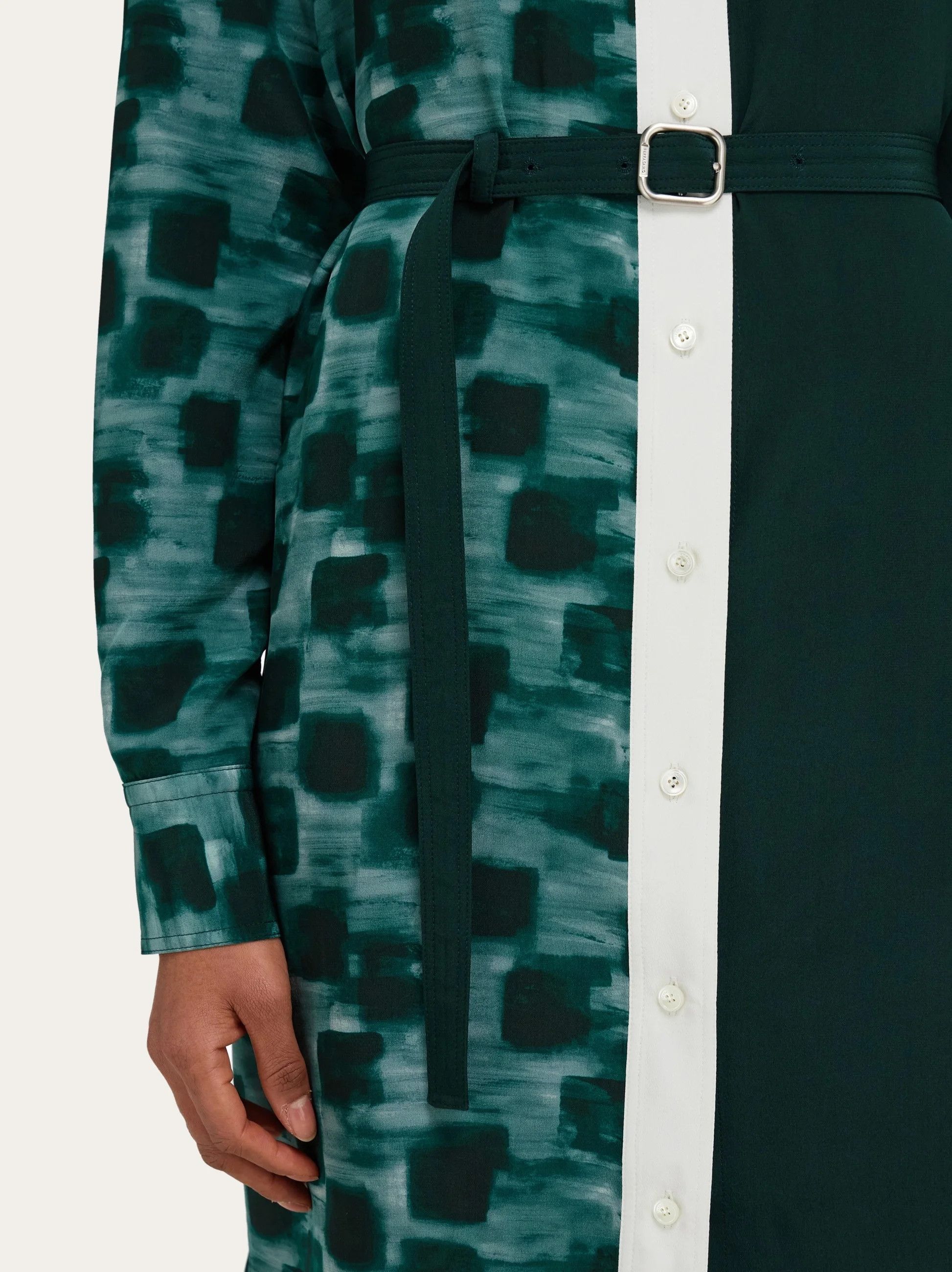 Salvatore Ferragamo o1s1rm0426 Belted Shirt Dress in Green Size S / US 4 / IT 40 - 7 Thumbnail