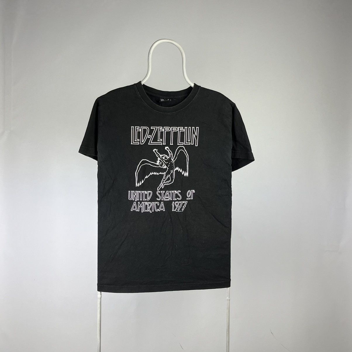Led Zeppelin Led Zeppelin T-shirt y2k rock band size XLarge Size US XL / EU 56 / 4 - 1 Thumbnail