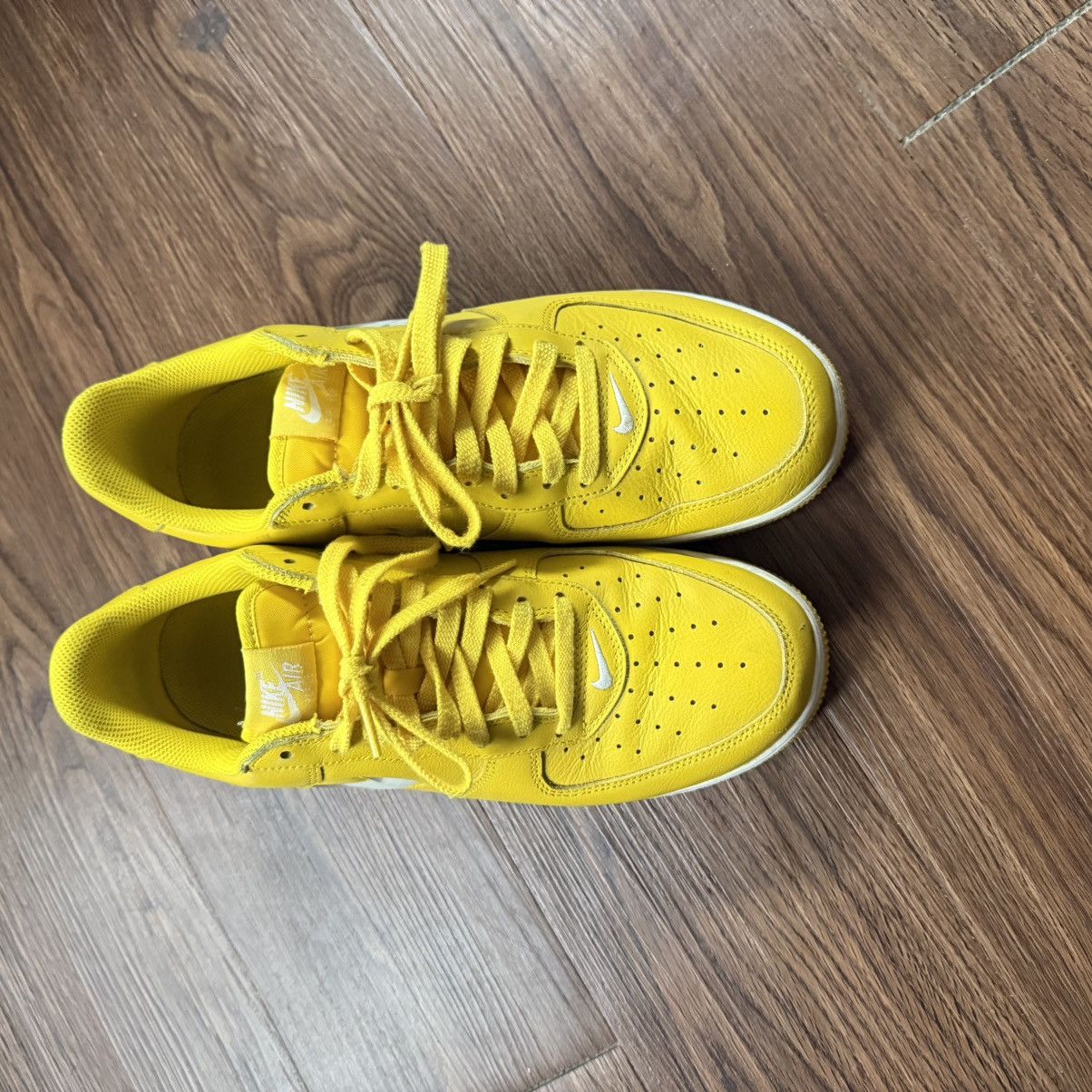 Nike Nike Air force 1 jewels Yellow Size US 10 / EU 43 - 1 Thumbnail