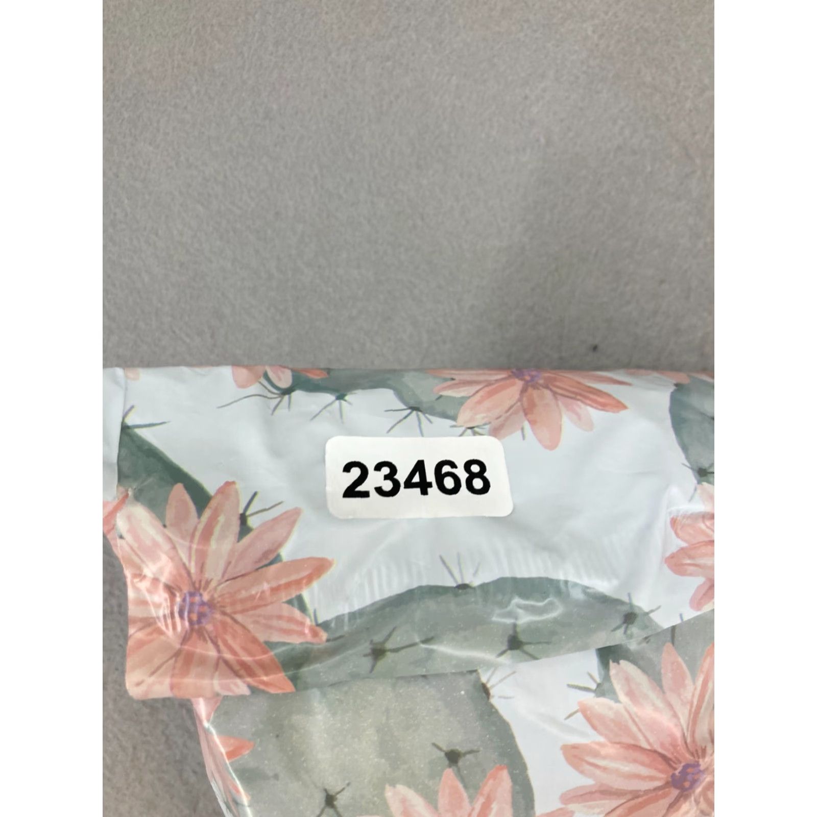 Vintage VINTAGE No Boundaries Camp Shirt Mens XL Blue Floral 90s 2000s Hawaiian Button-Up Short Sleeve Casual Shirt Mens XL Blue Size US XL / EU 56 / 4 - 7 Thumbnail