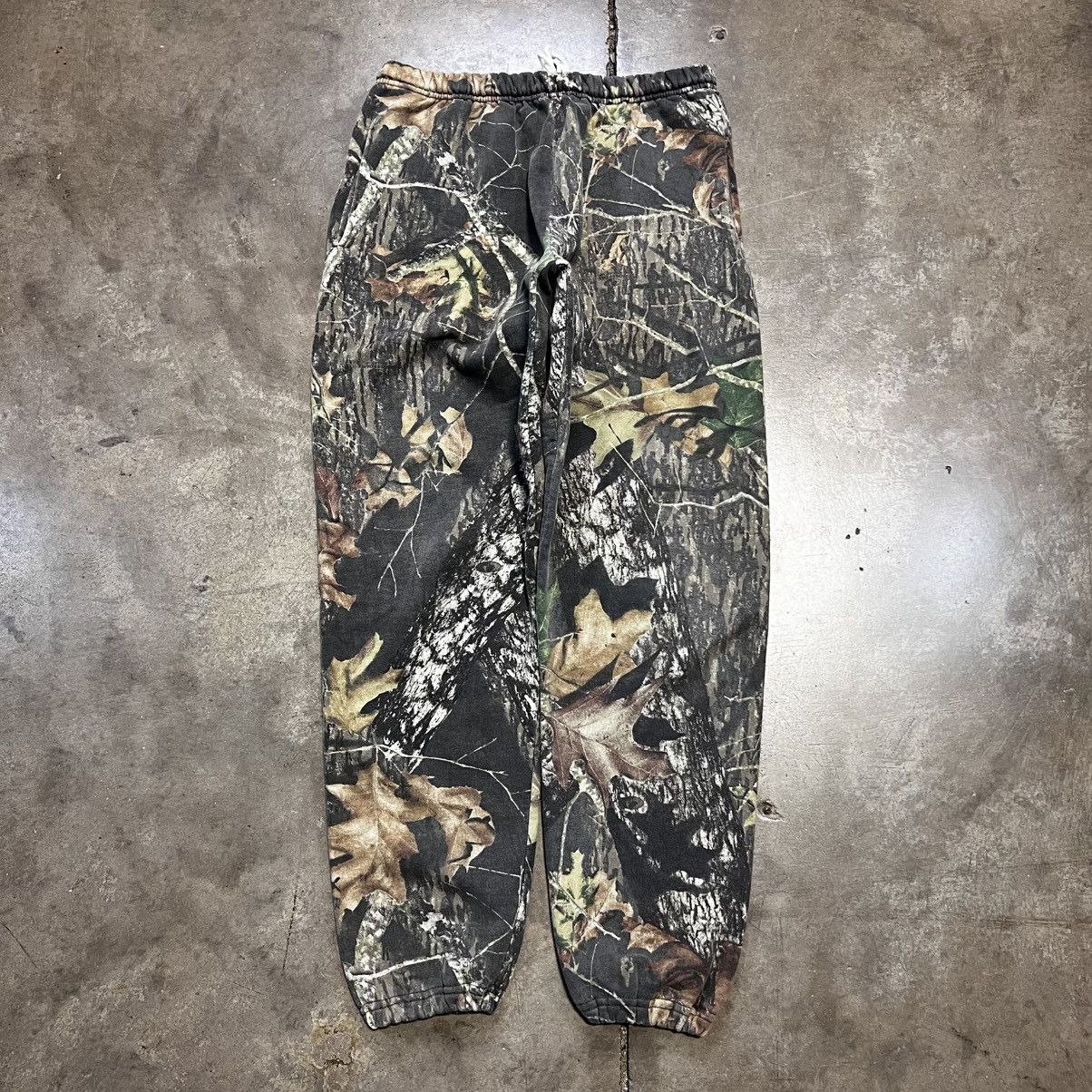 Jerzees × Vintage Vintage Jerzees Outdoor Camo Sweatpants Jogger Faded Baggy Size US 30 / EU 46 - 2 Thumbnail