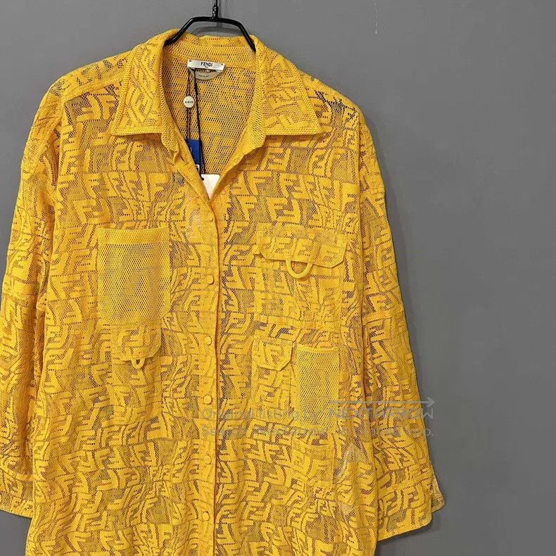 Fendi Fendi Capsule series embossed logo cardigan Size S / US 4 / IT 40 - 1 Thumbnail