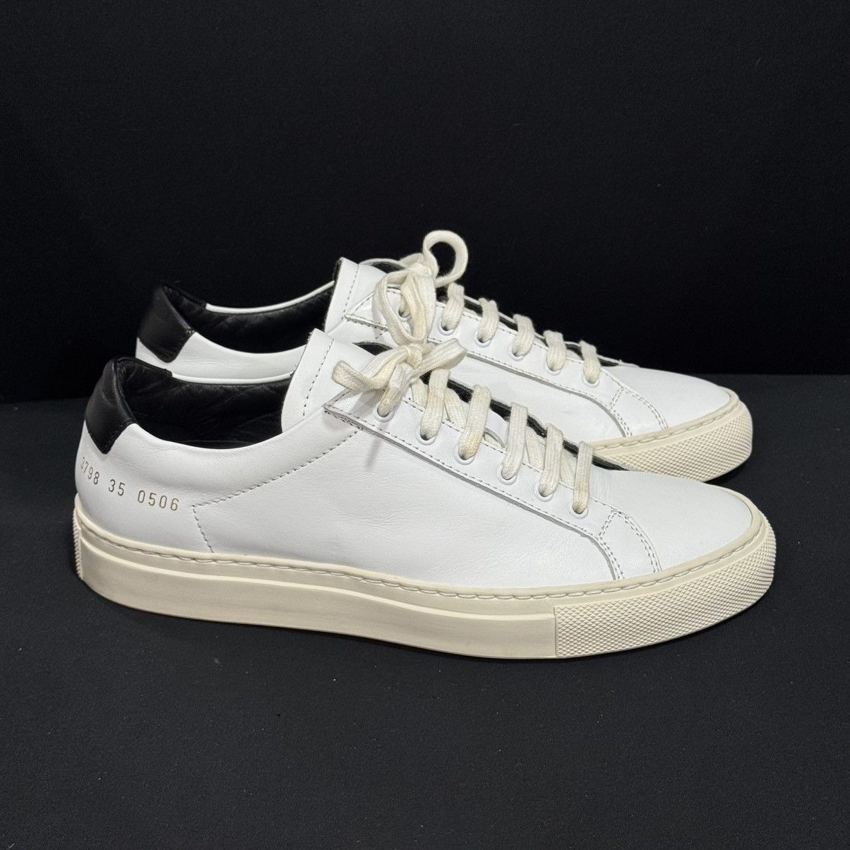 Common Projects Common Projects Women’s Achilles Low – White/Black Size US 5 / IT 35 - 1 Thumbnail