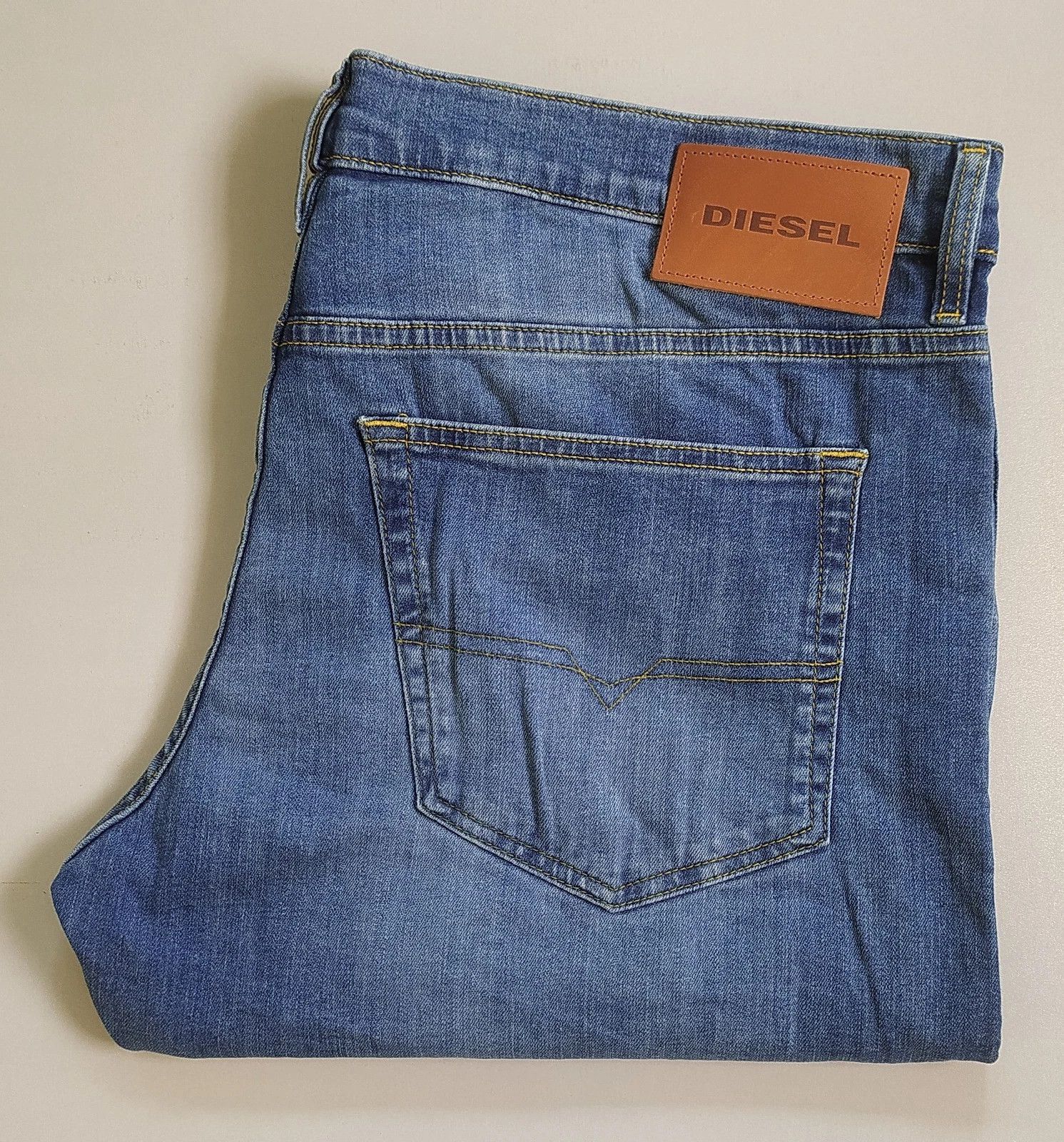 Diesel Diesel D-LUSTER L.30 MENS JEANS T/9941 Size US 38 / EU 54 - 1 Thumbnail