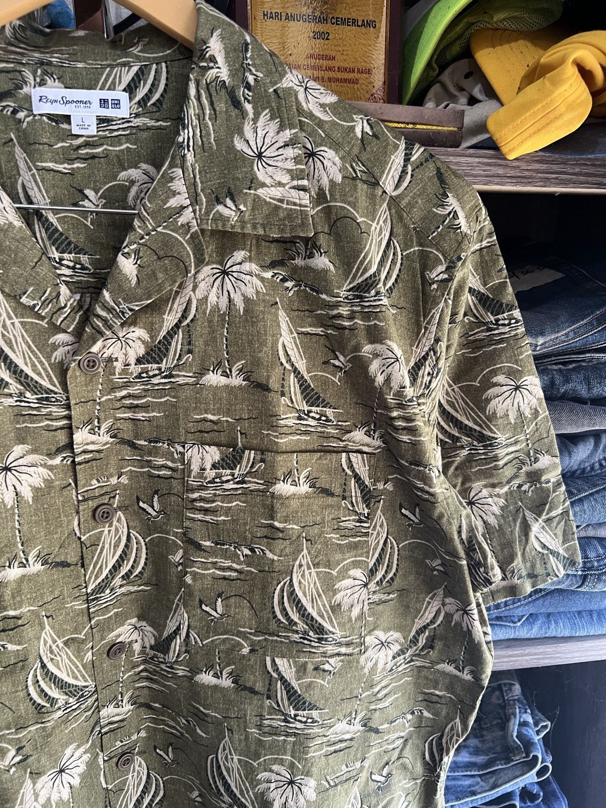 Reyn Spooner 🔥Rare Reyn Spooner x Uniqlo Fullprinted Shirt Size US M / EU 48-50 / 2 - 6 Thumbnail