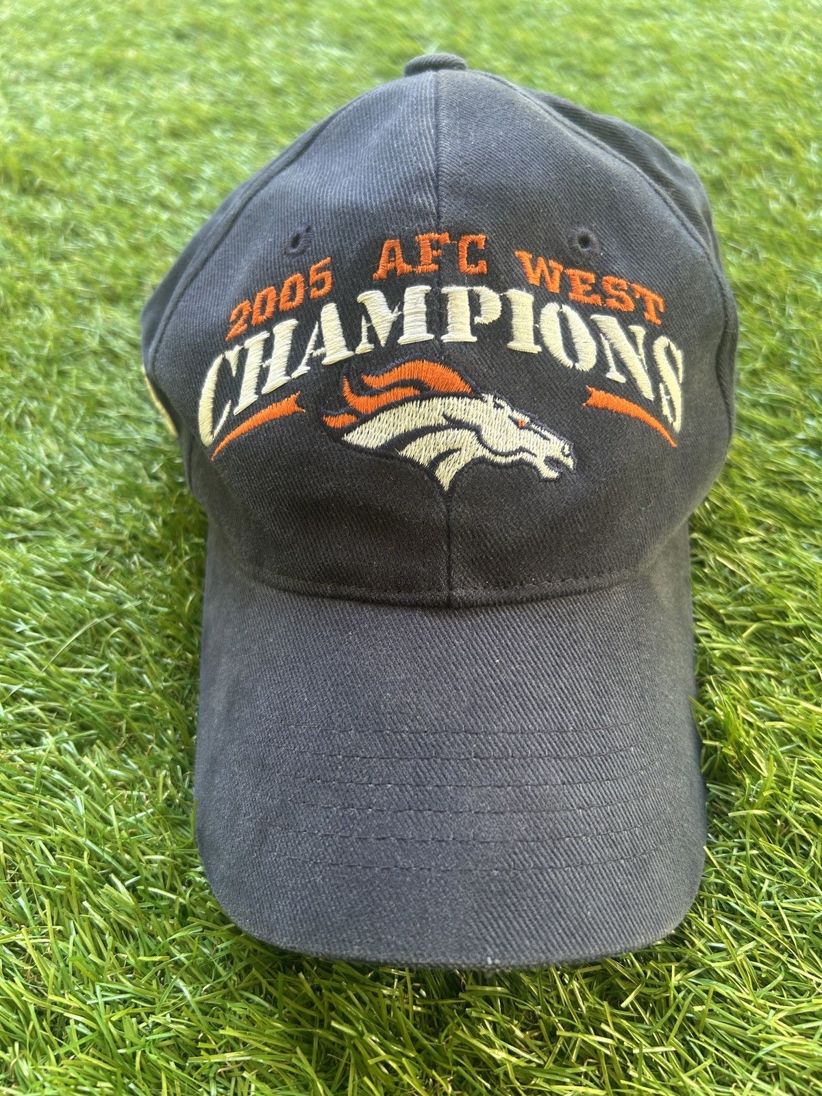 NFL × Vintage Vintage 2005 Denver Broncos AFC championship Hat Size ONE SIZE - 1 Thumbnail