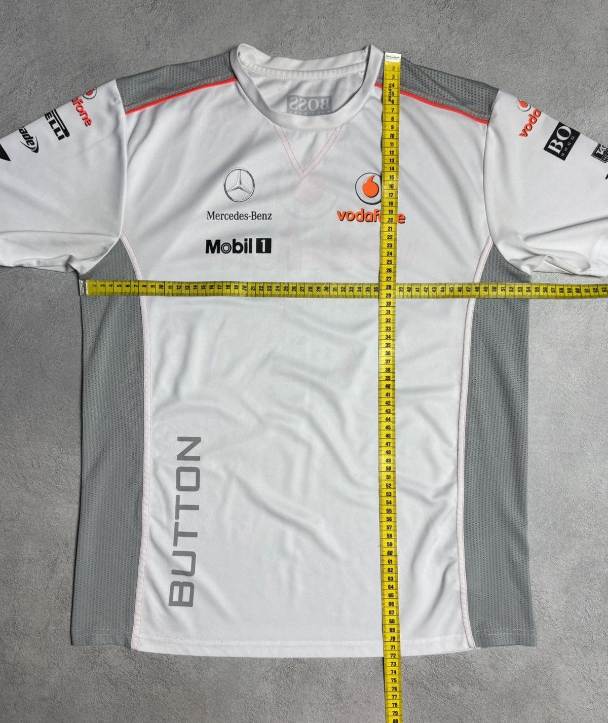 Mercedes-Benz Vodafone Mercedes Benz F1 Racing Team Shirt Jersey Logo Size US L / EU 52-54 / 3 - 13 Thumbnail