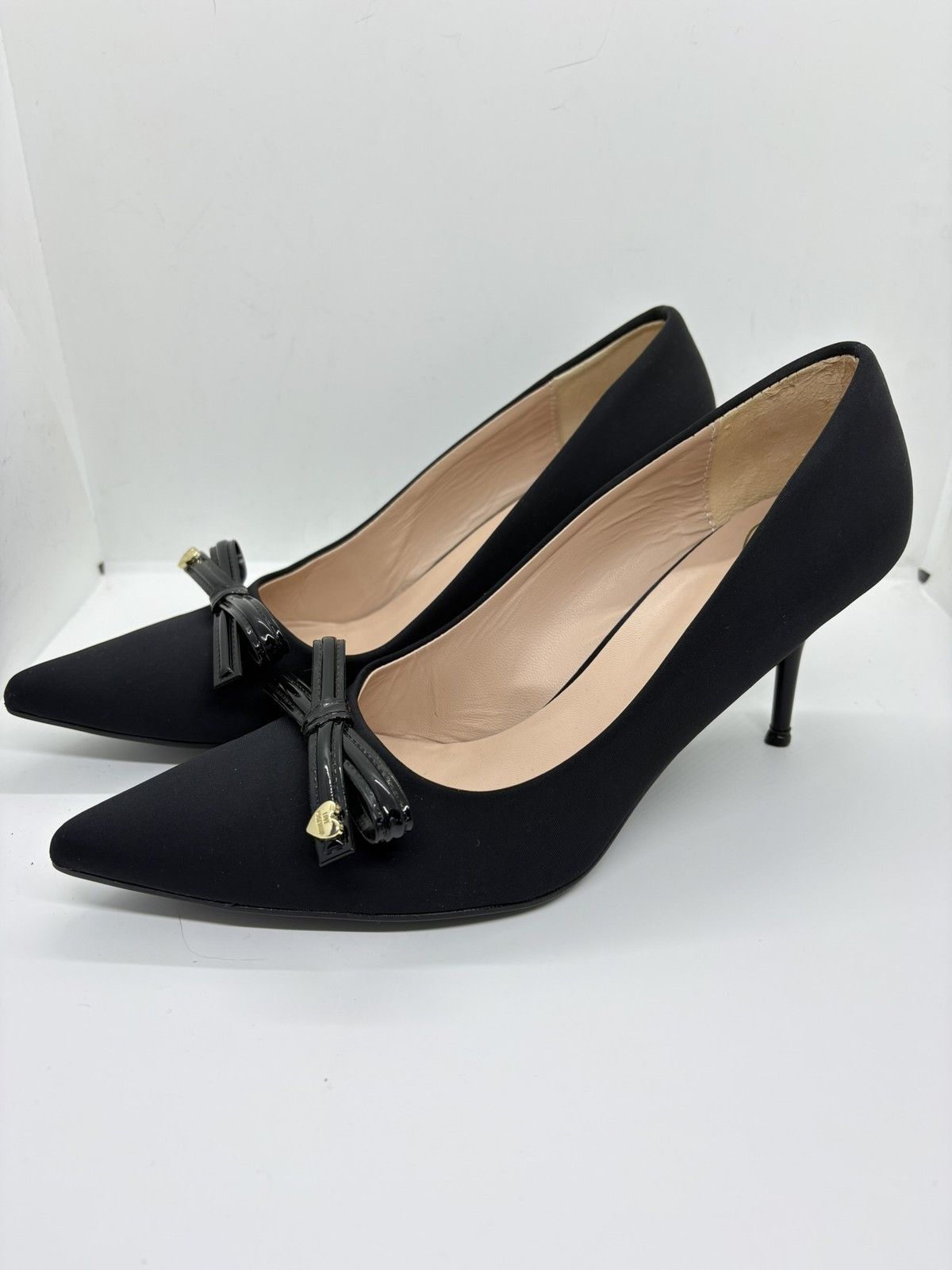 Love Moschino Love Moschino stilettos black bow elegant leather size 40 Size US 10 / IT 40 - 1 Thumbnail