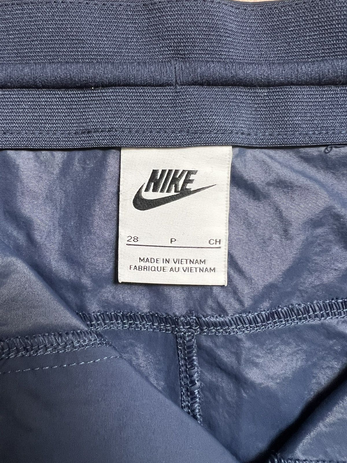 Nike Navy Nike Sportswear Ultralight Utility Cargo pants size 28 Size US 28 / EU 44 - 9 Thumbnail