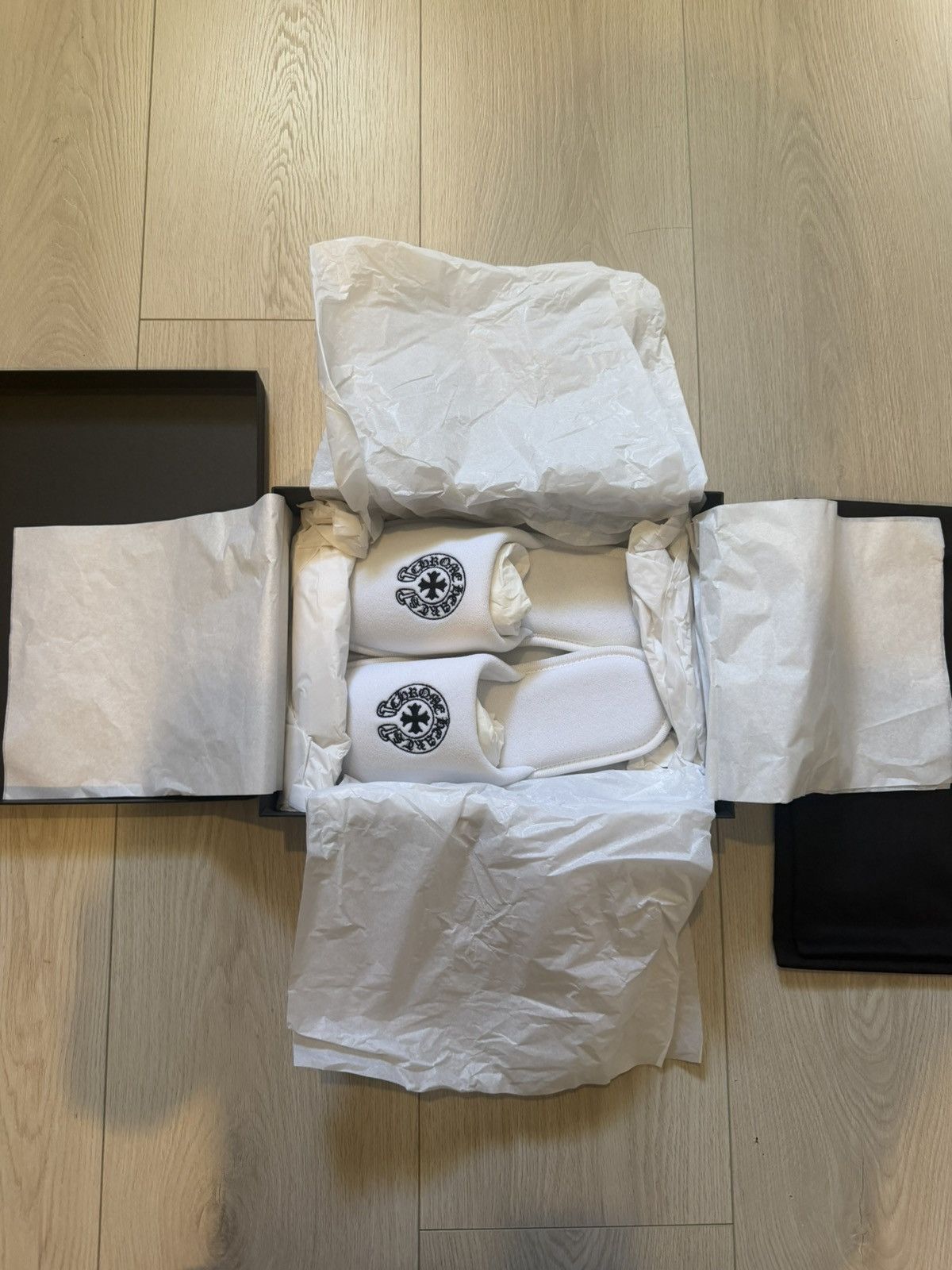 Chrome Hearts Chrome Hearts White Hotel Slippers Size US 10 / EU 43 - 4 Thumbnail